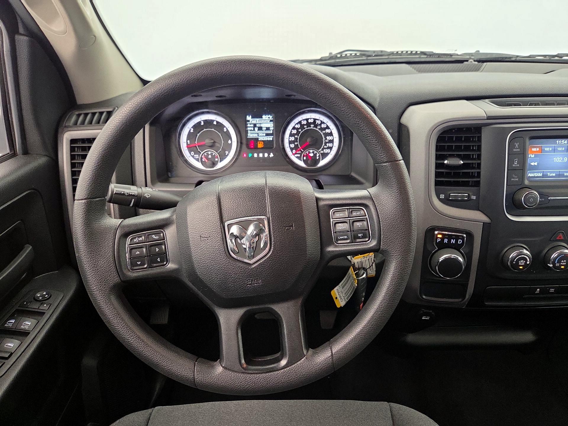 Thumbnail: 2024 RAM 1500 Classic - 10
