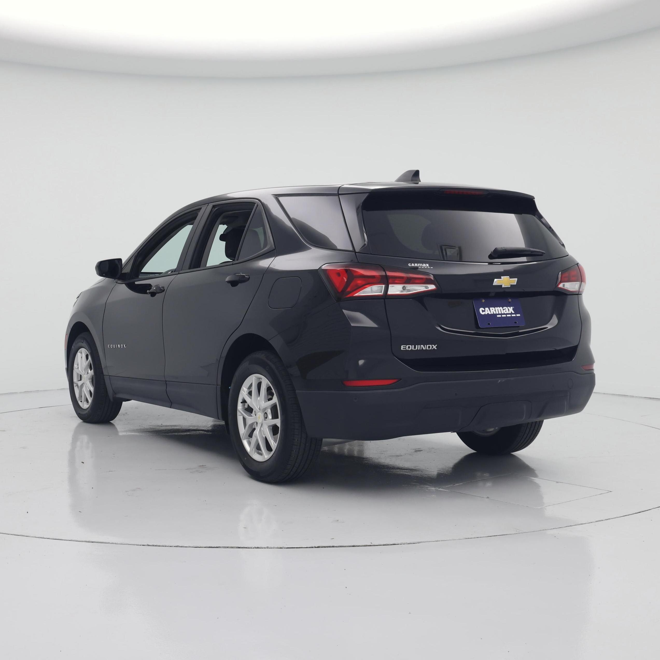 Thumbnail: 2022 Chevrolet Equinox - 2
