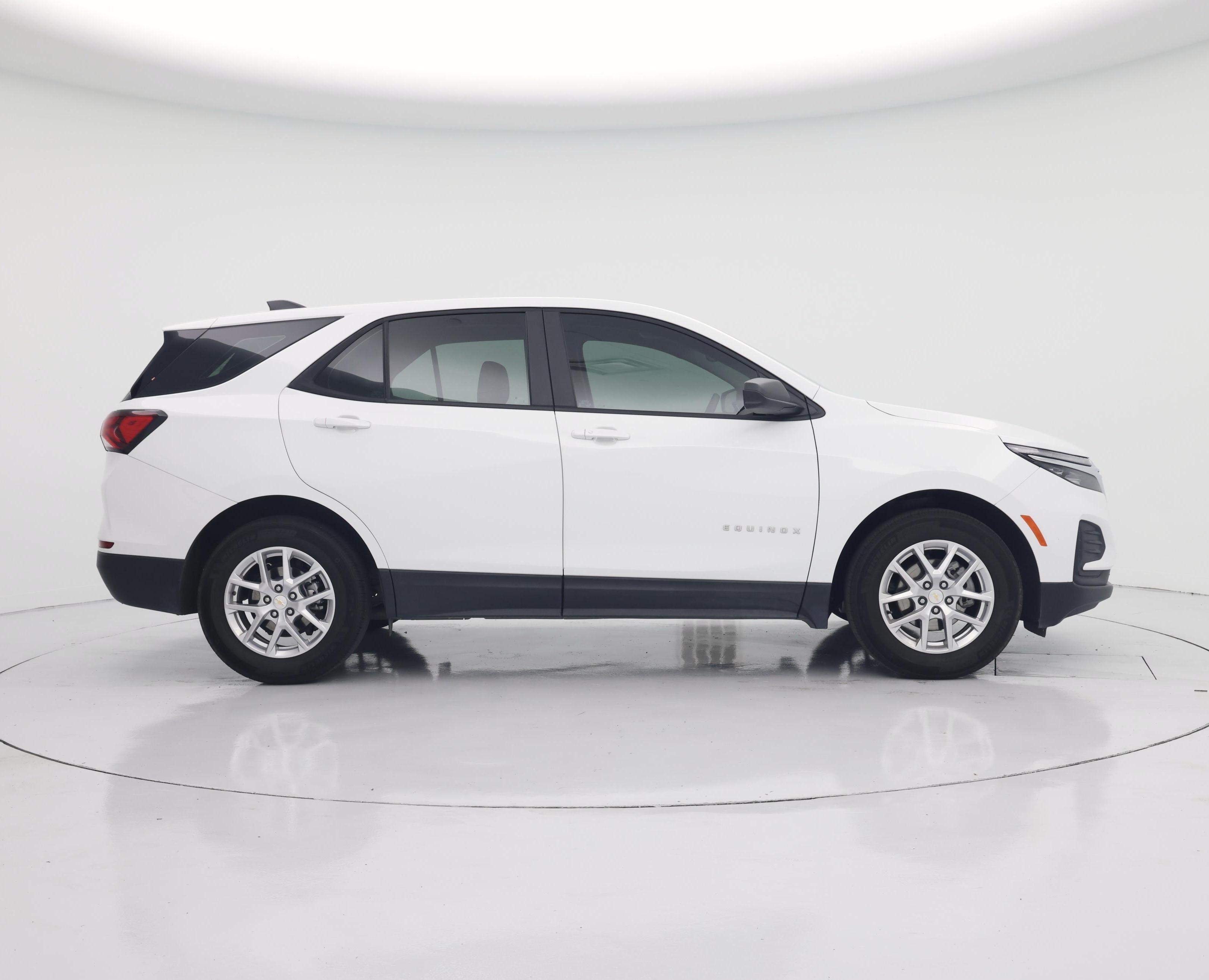 Thumbnail: 2022 Chevrolet Equinox - 7