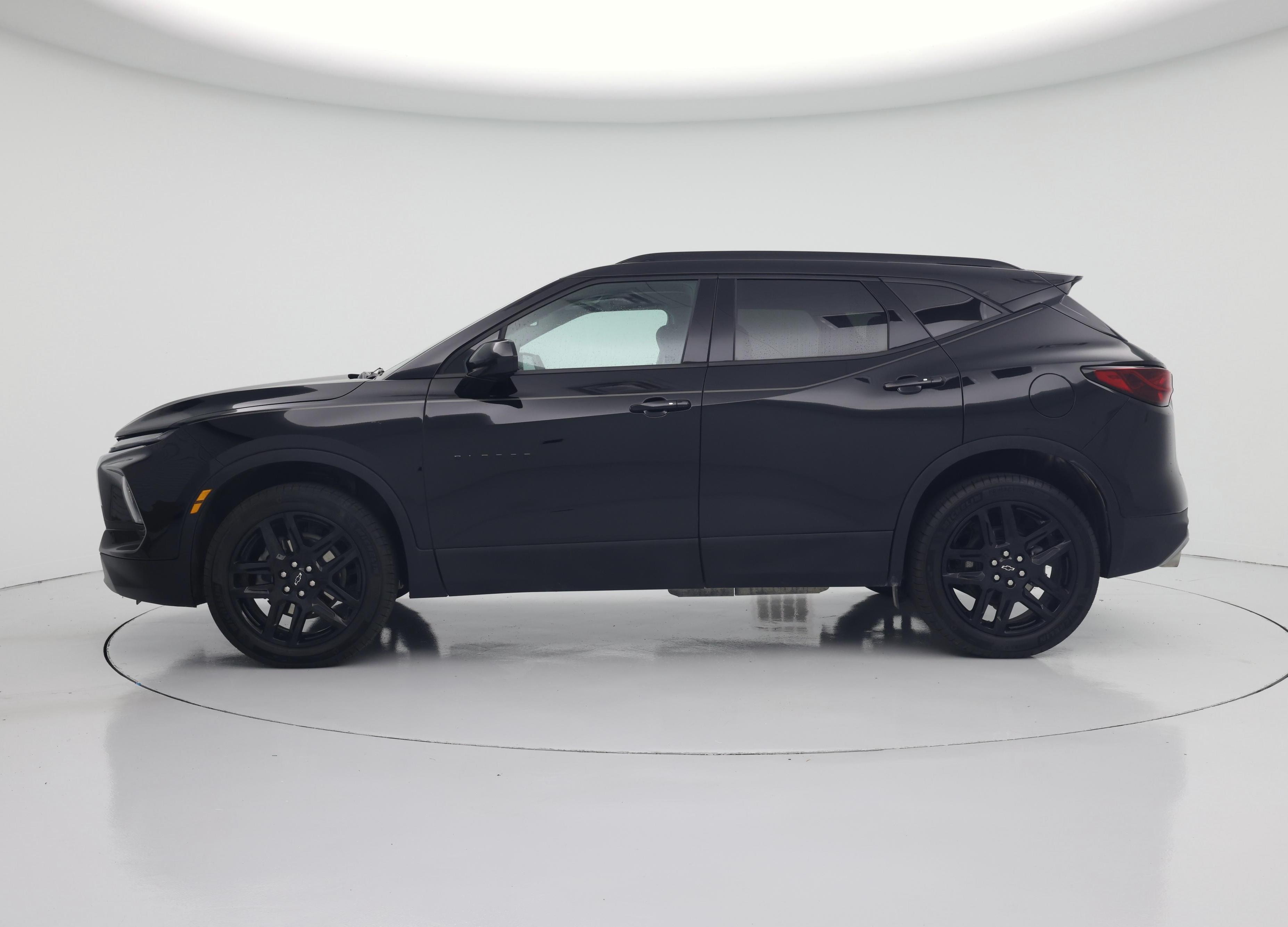 Thumbnail: 2024 Chevrolet Blazer - 3