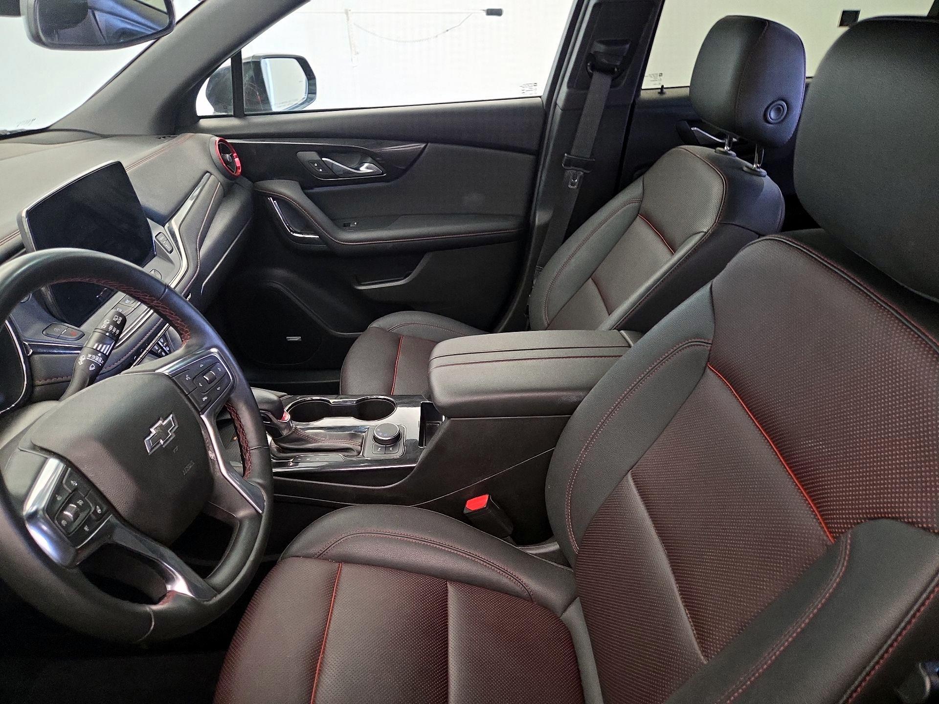 Thumbnail: 2025 Chevrolet Blazer - 11