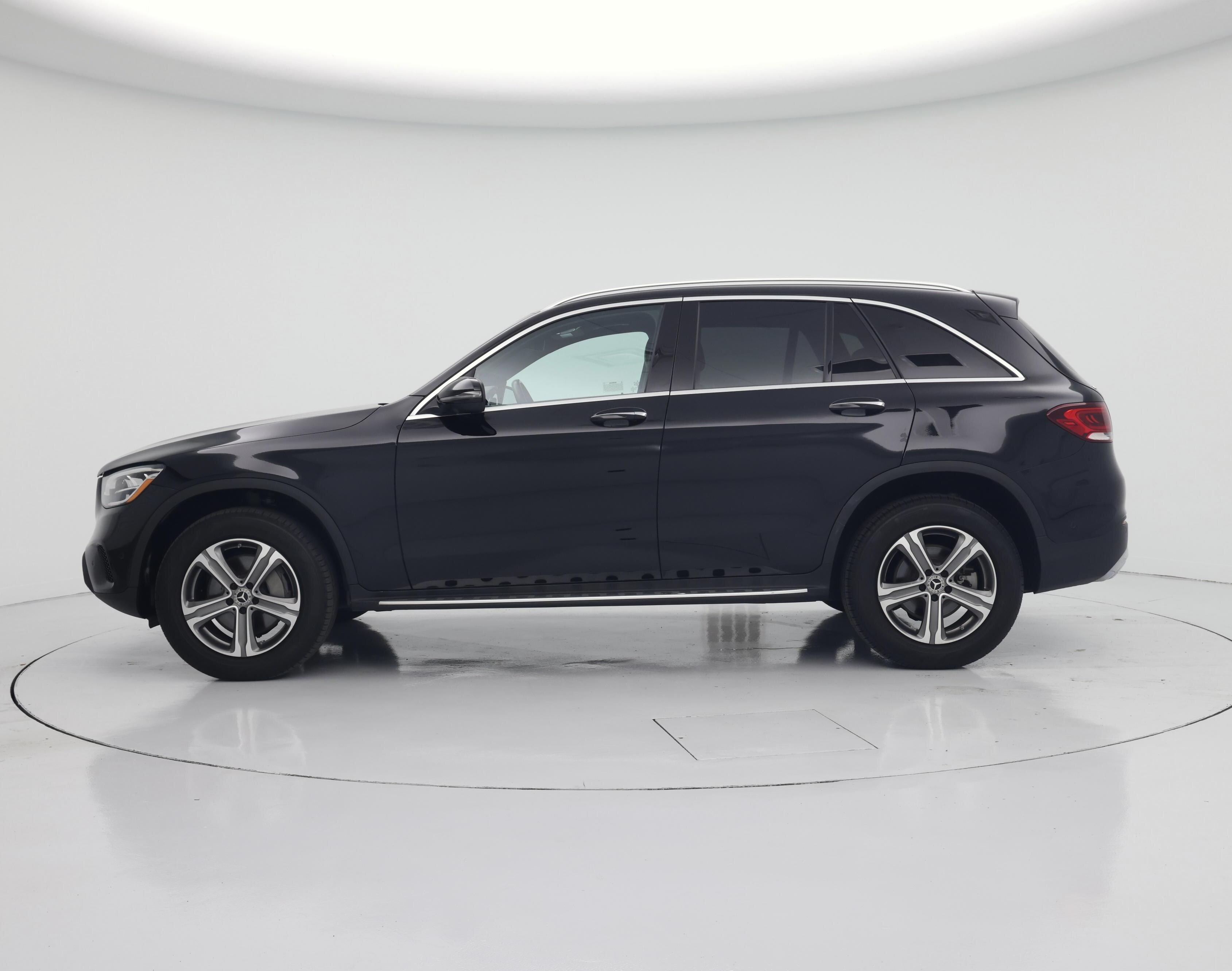 Thumbnail: 2022 Mercedes-Benz GLC - 3