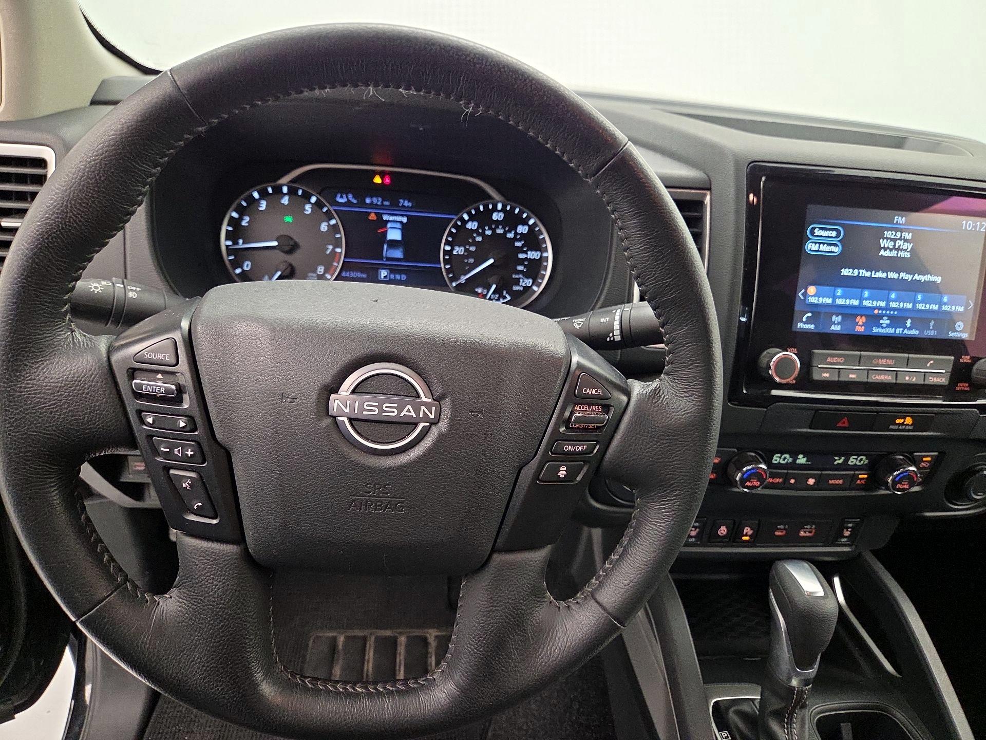 Thumbnail: 2022 Nissan Frontier - 10