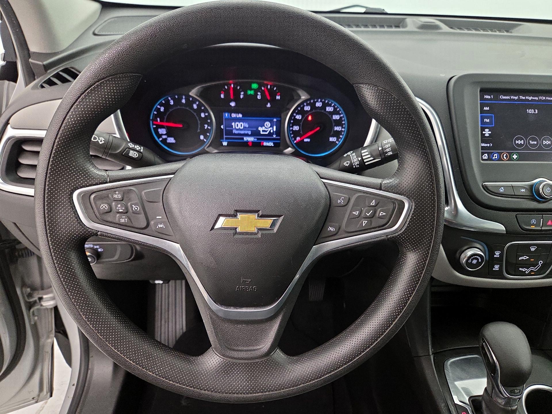 Thumbnail: 2022 Chevrolet Equinox - 10