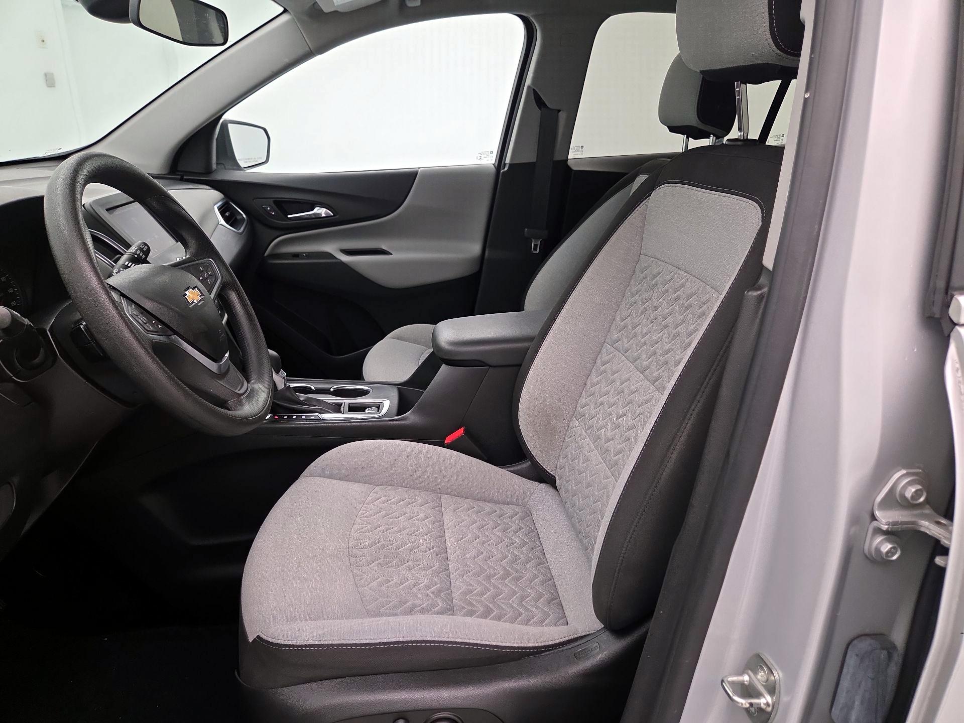 Thumbnail: 2022 Chevrolet Equinox - 11