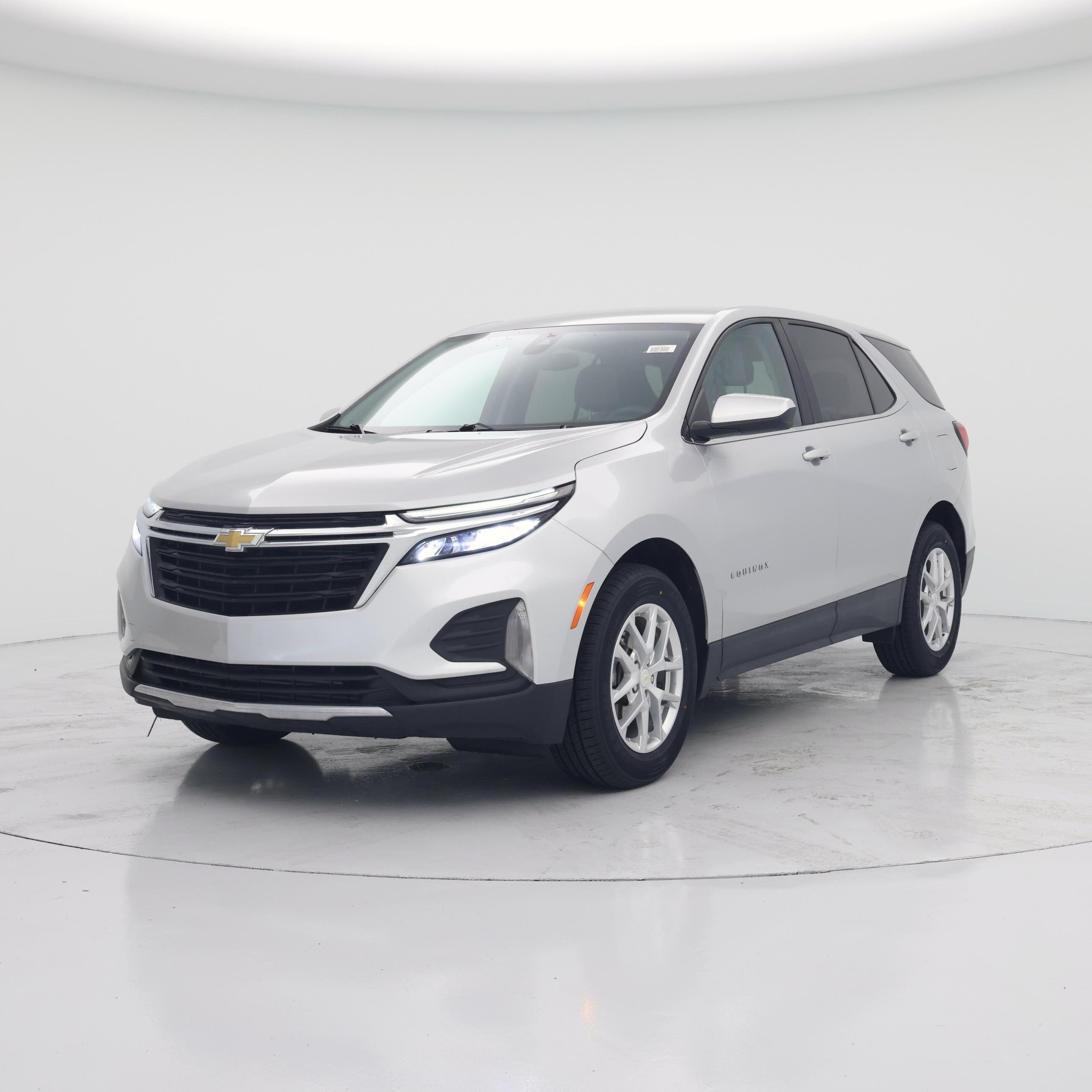 Thumbnail: 2022 Chevrolet Equinox - 4