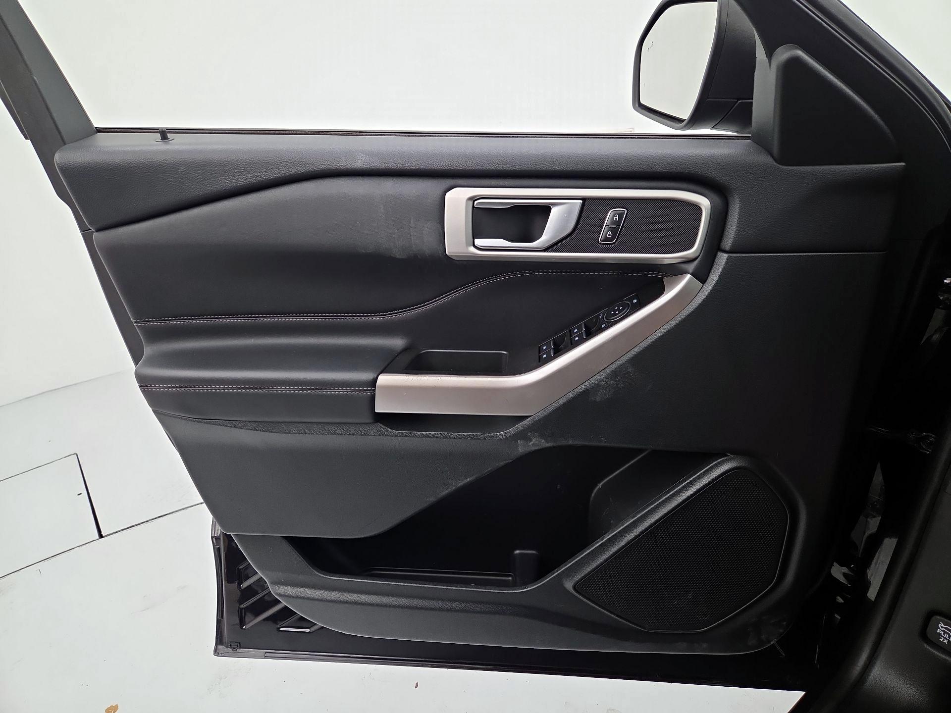 Thumbnail: 2023 Ford Explorer - 12