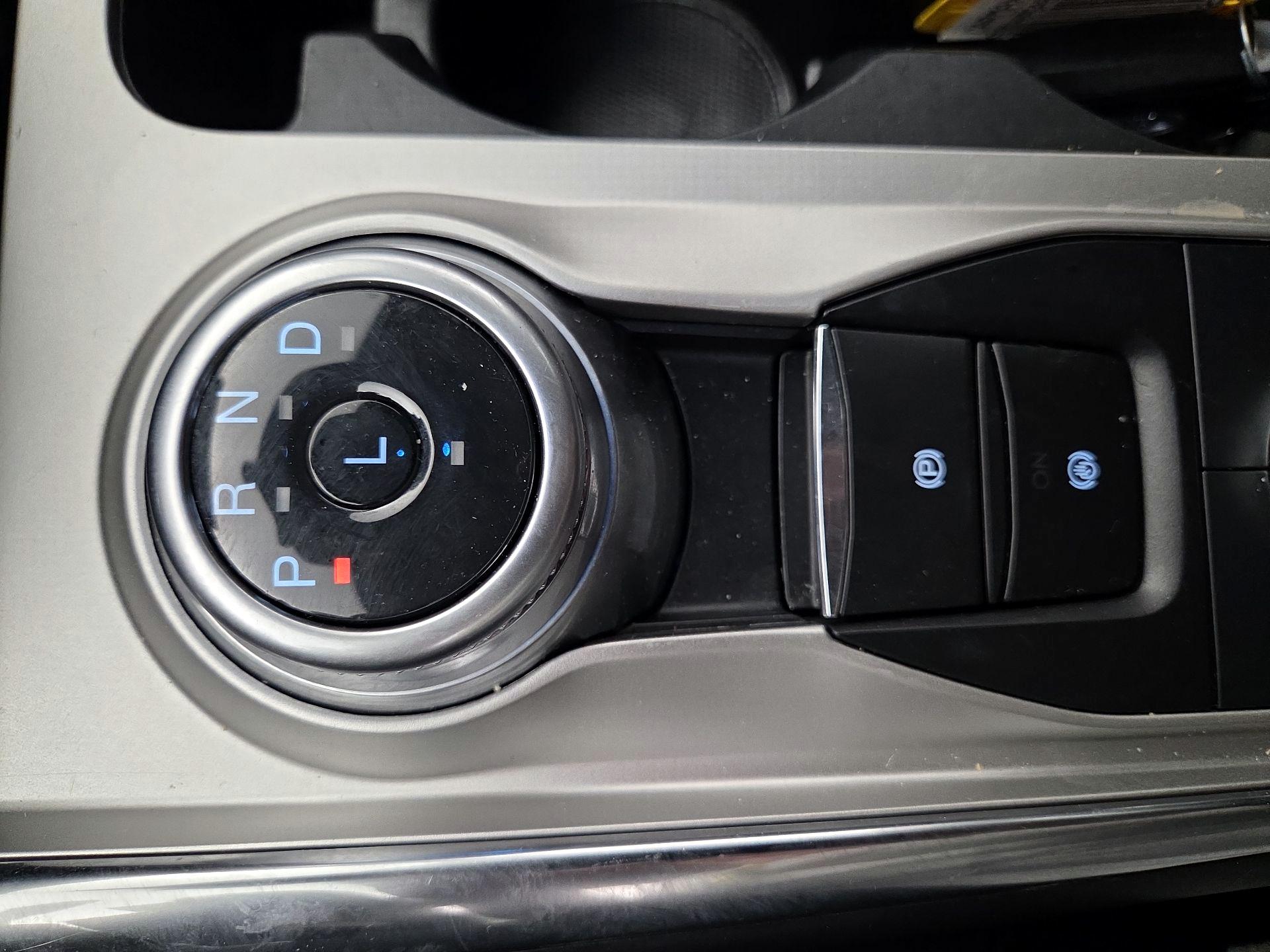 Thumbnail: 2023 Ford Explorer - 17