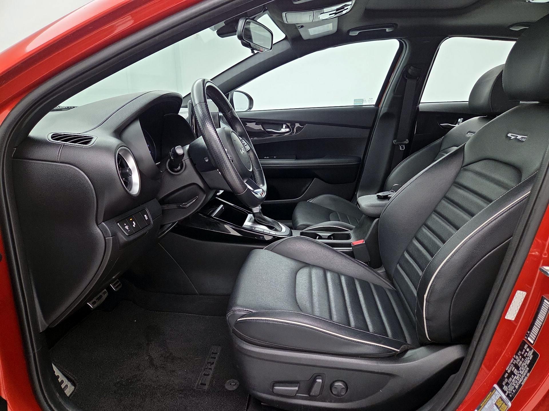 Thumbnail: 2023 Kia Forte - 11