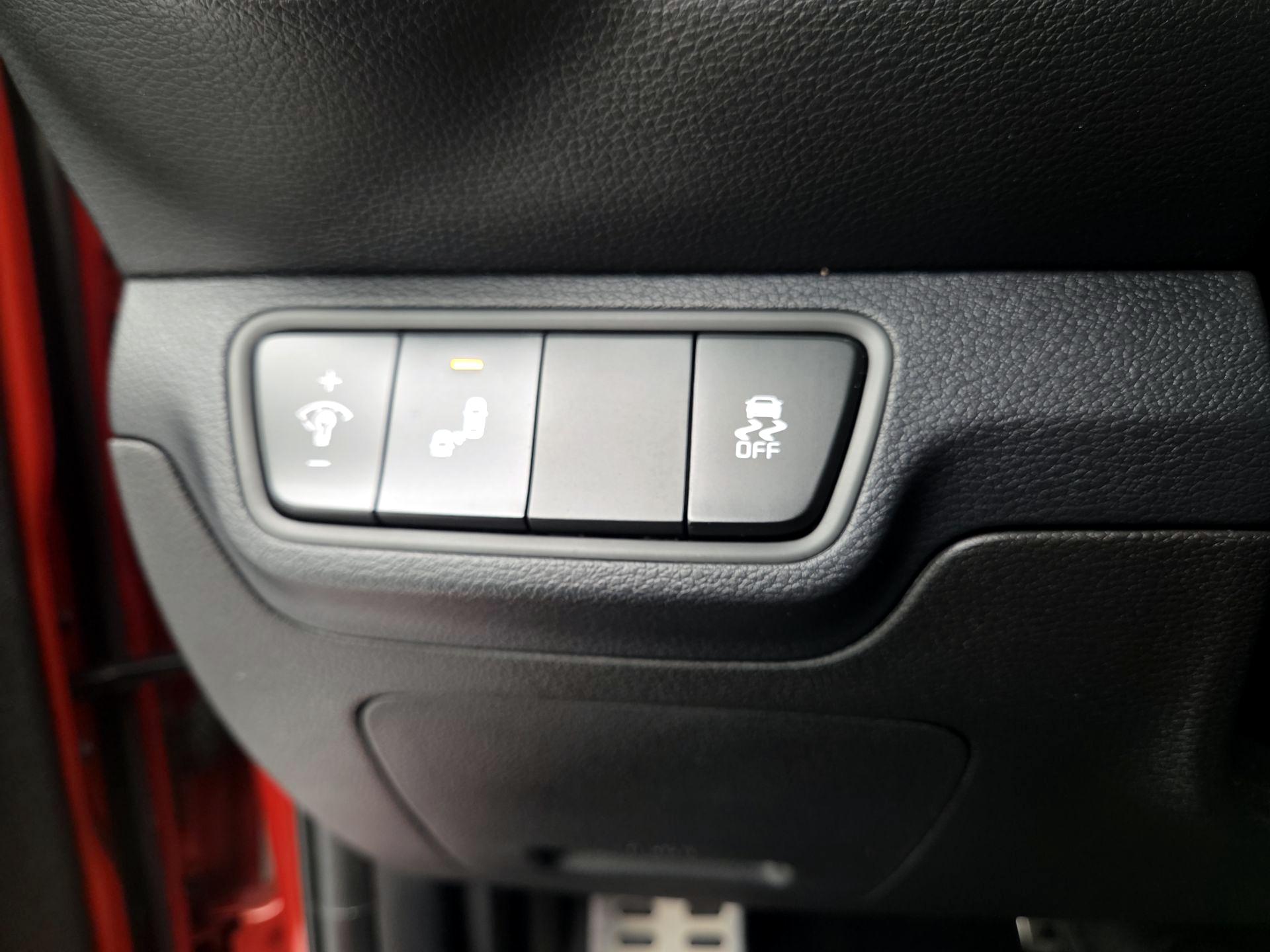 Thumbnail: 2023 Kia Forte - 13