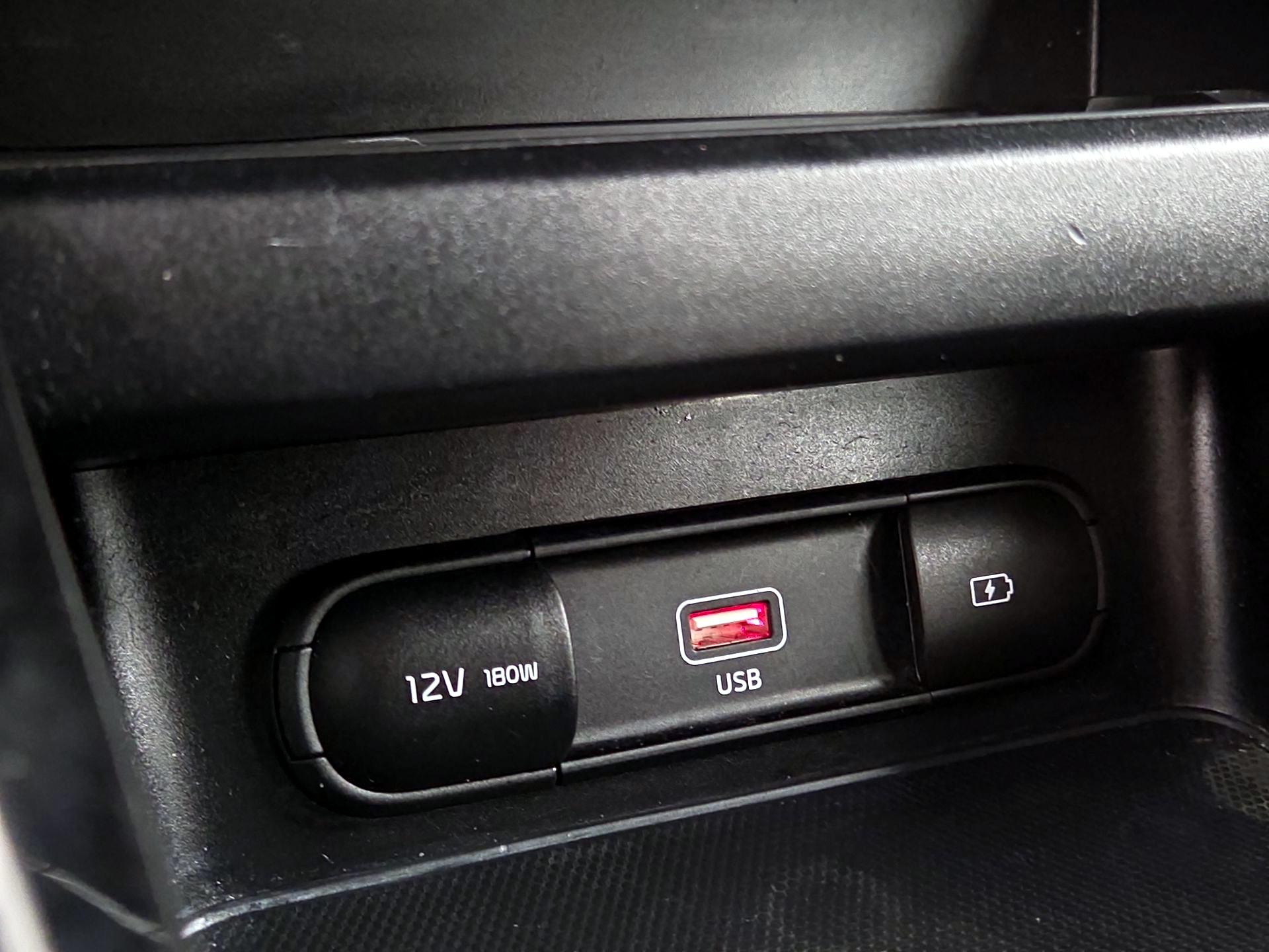 Thumbnail: 2023 Kia Forte - 19