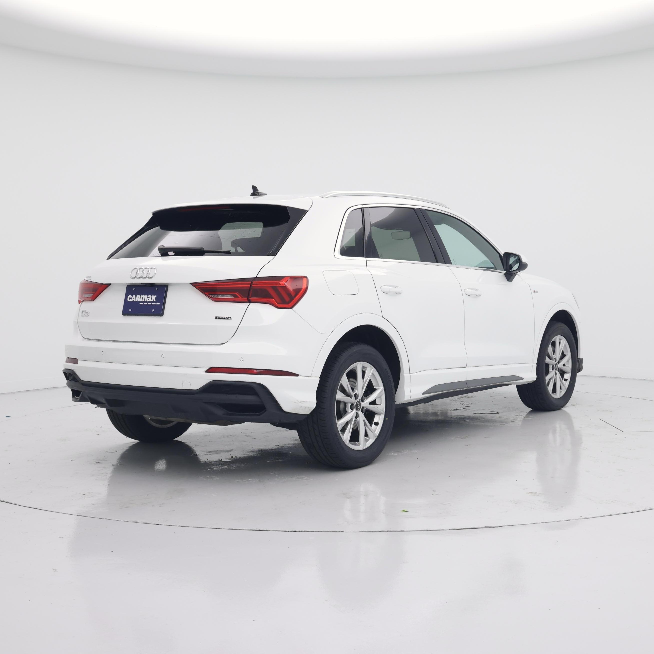 Thumbnail: 2023 Audi Q3 - 8