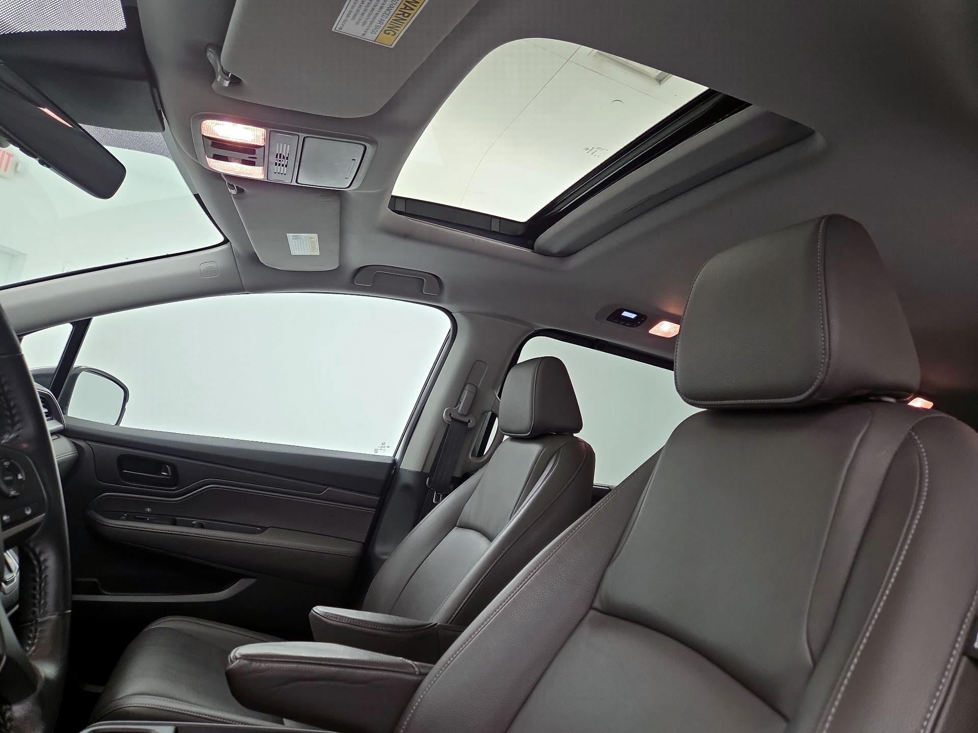 Thumbnail: 2023 Honda Odyssey - 19
