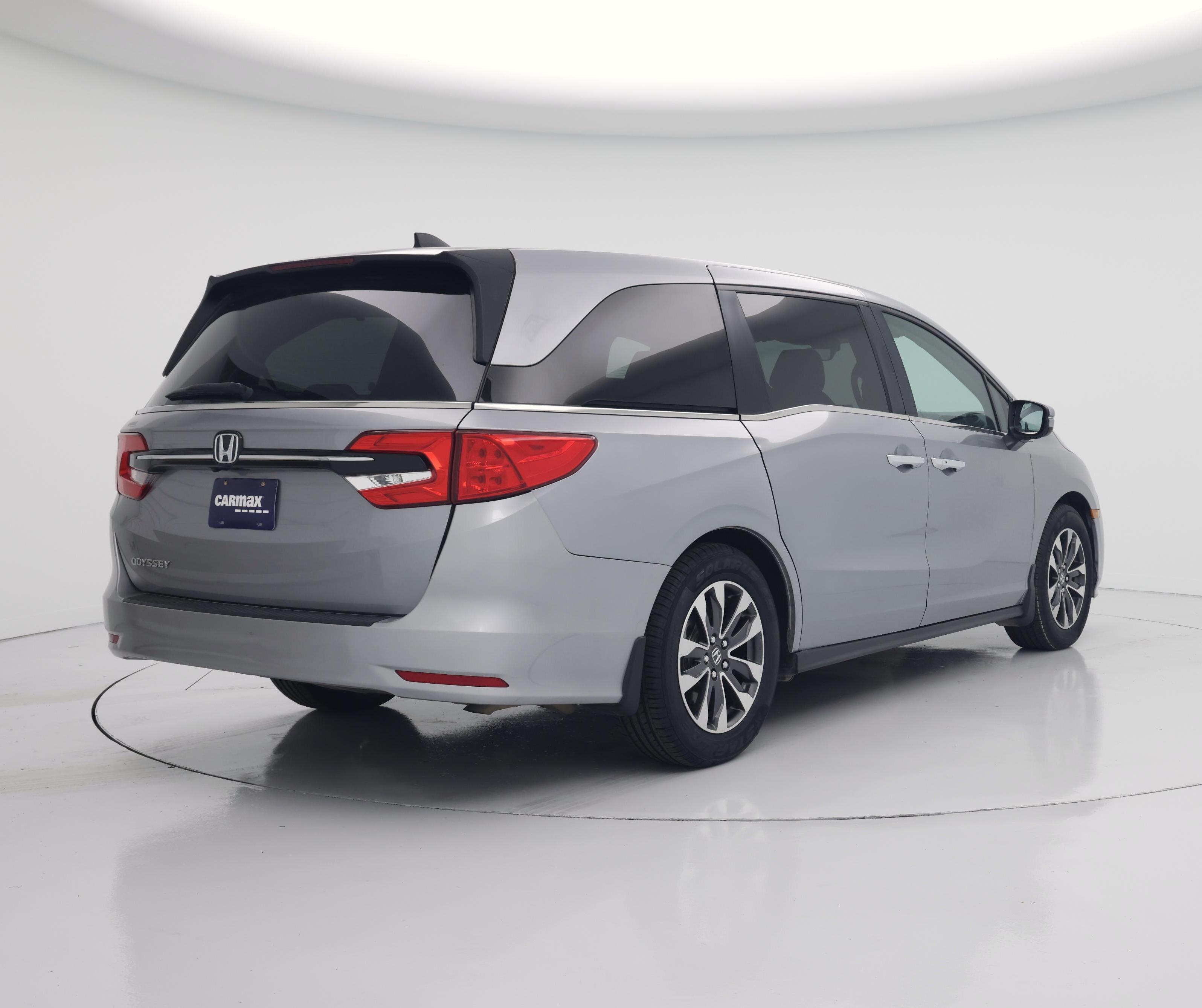 Thumbnail: 2023 Honda Odyssey - 8