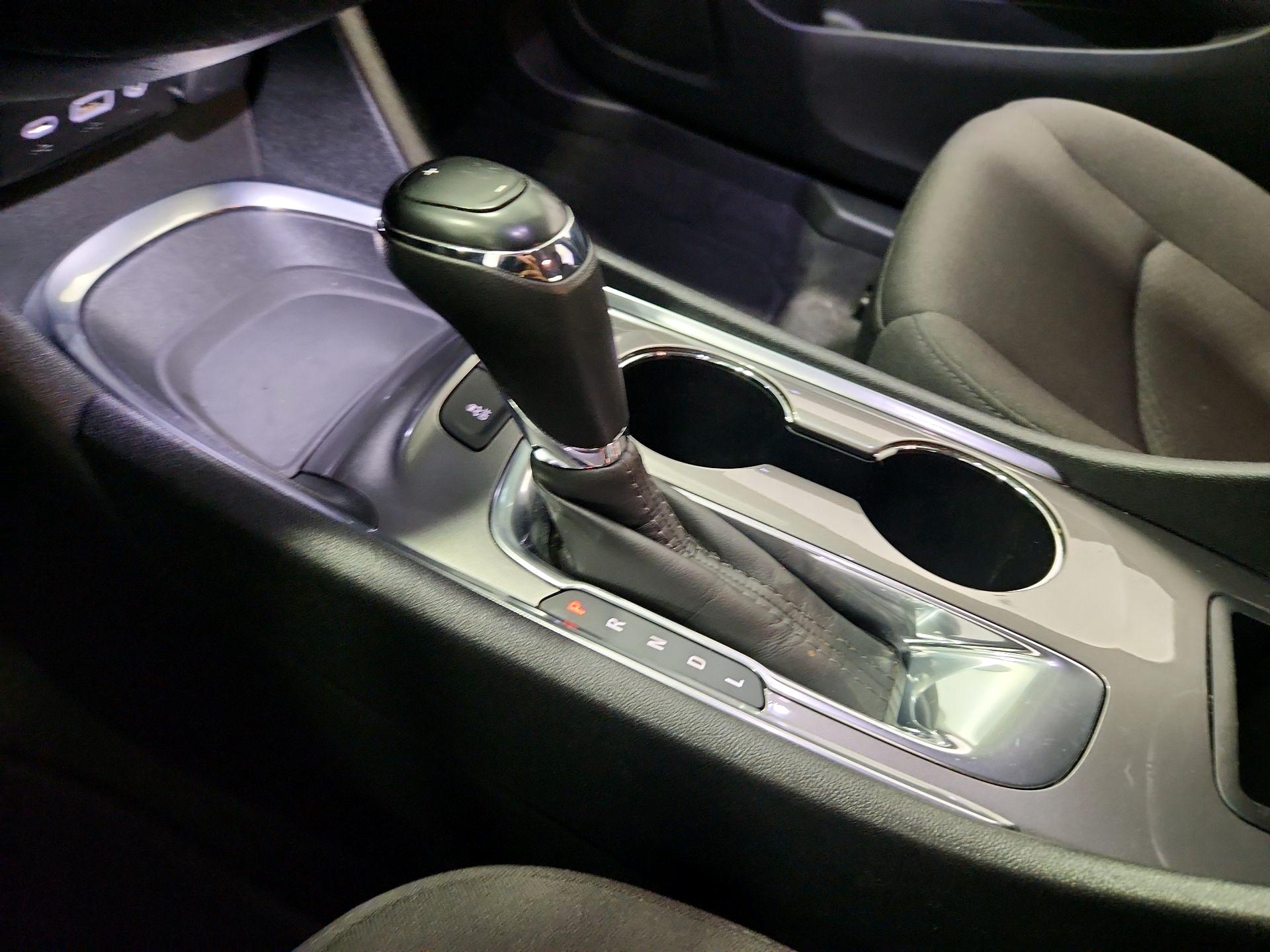 Thumbnail: 2020 Chevrolet Malibu - 17