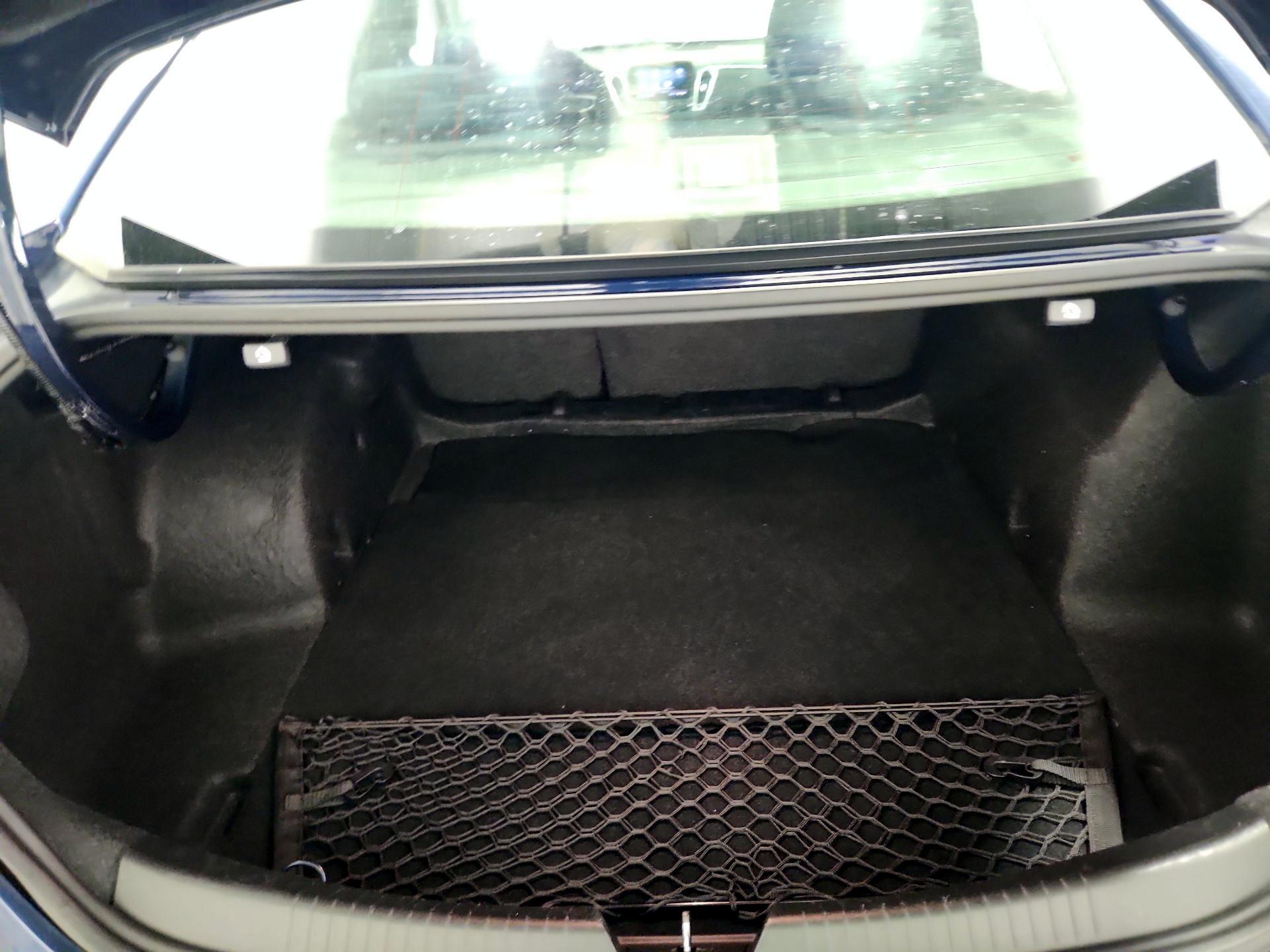 Thumbnail: 2020 Chevrolet Malibu - 20