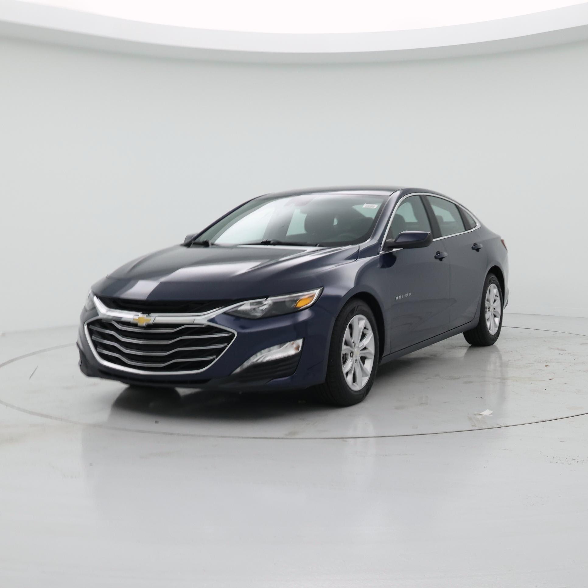 Thumbnail: 2020 Chevrolet Malibu - 4