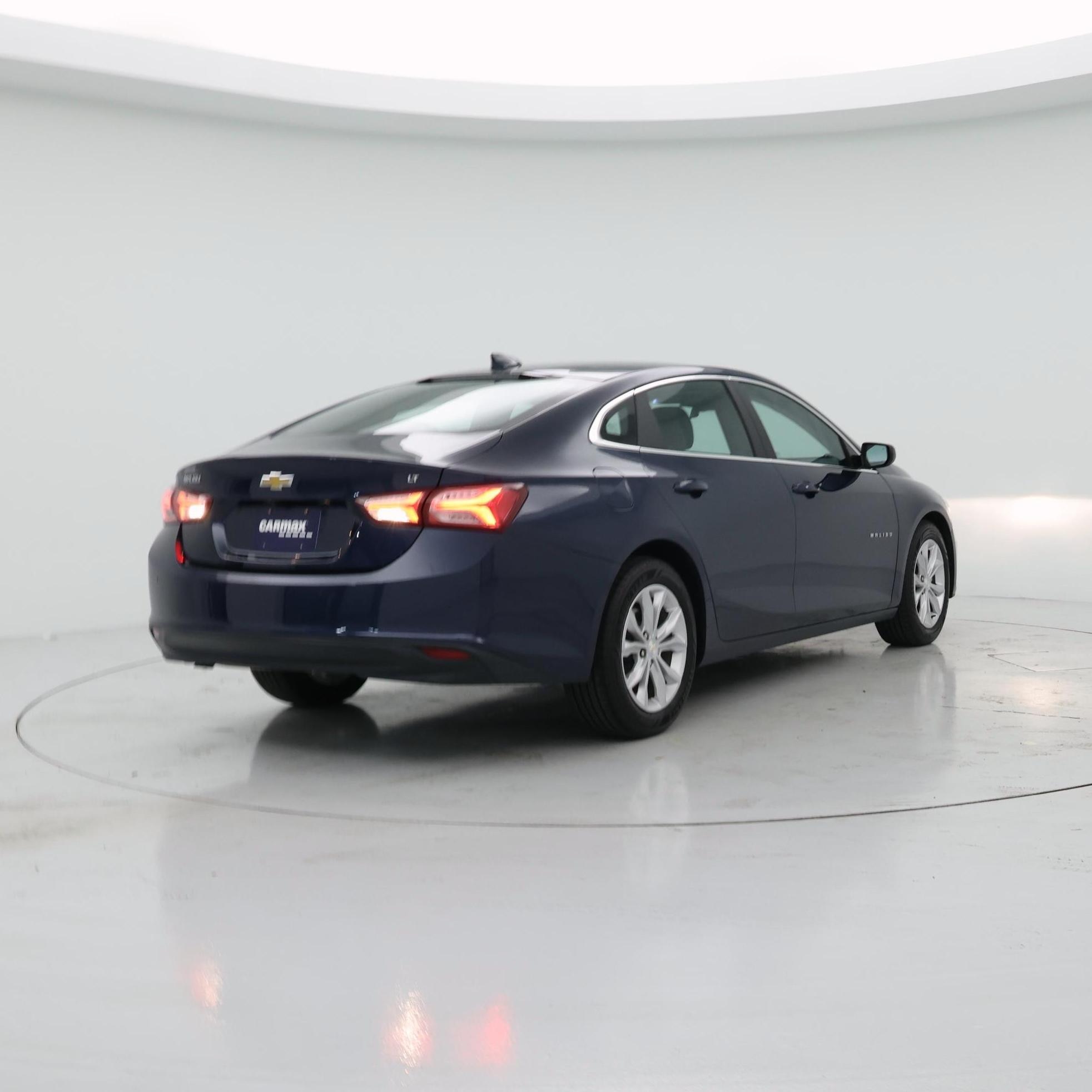 Thumbnail: 2020 Chevrolet Malibu - 8