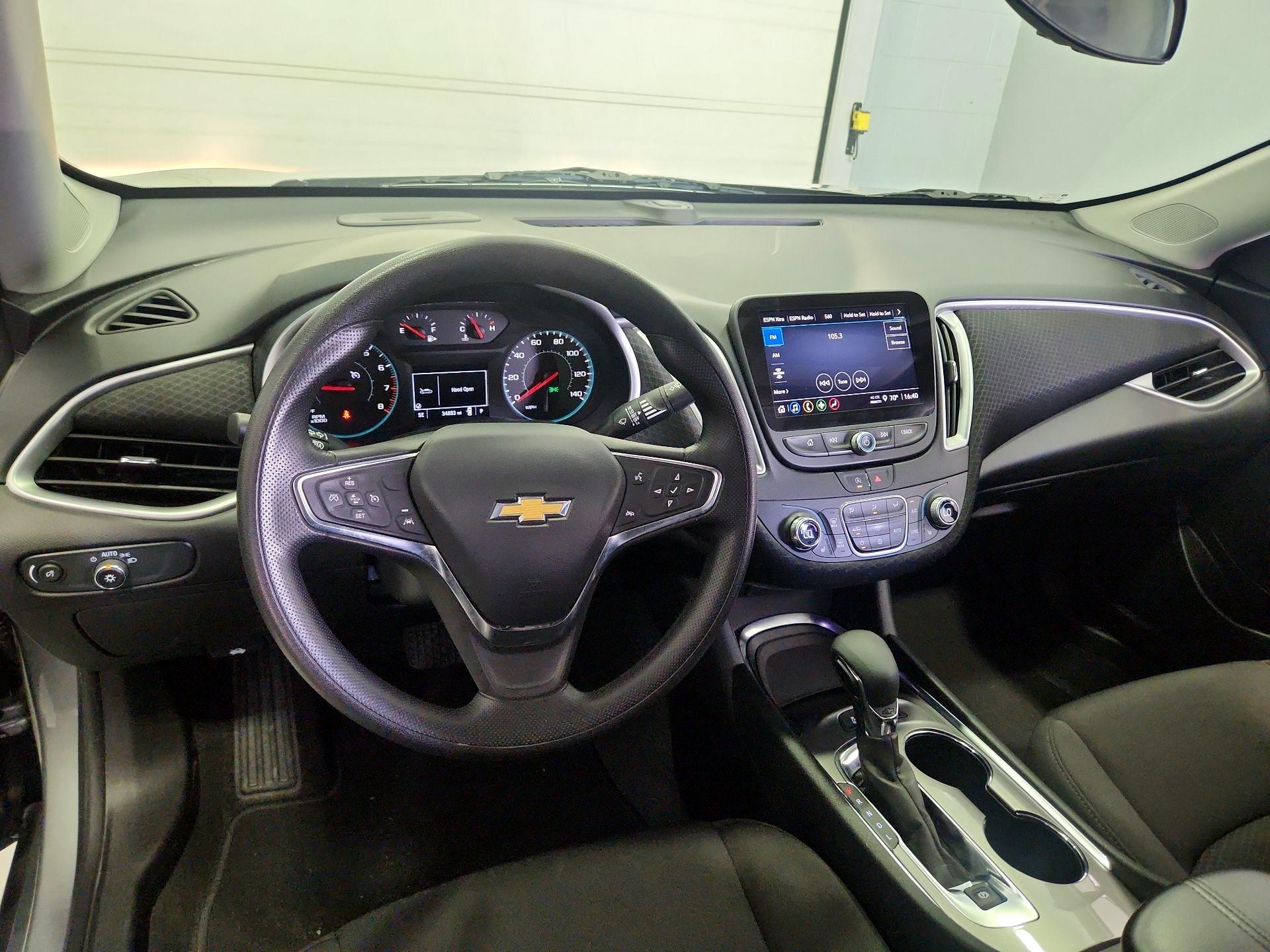 Thumbnail: 2024 Chevrolet Malibu - 9