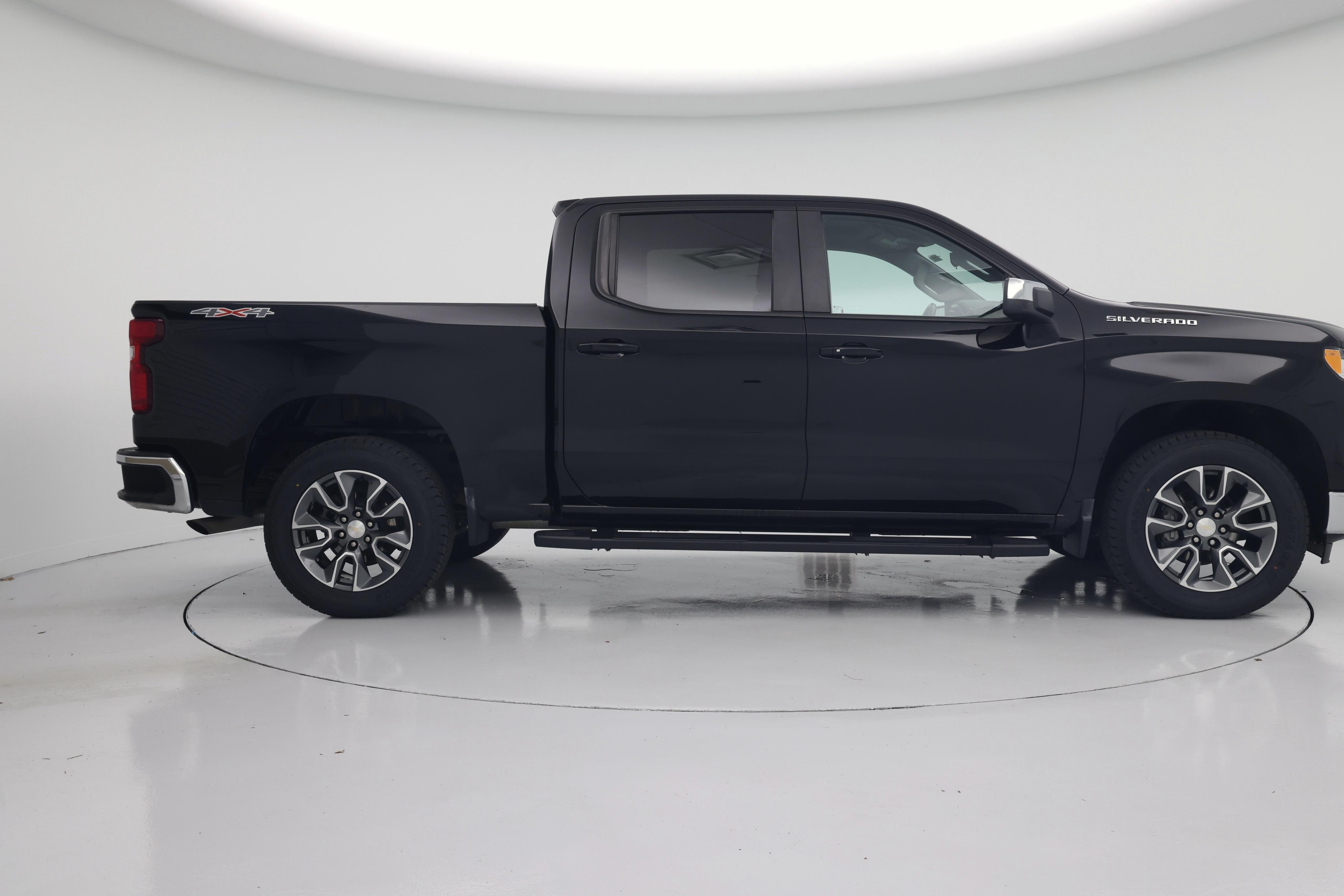 Thumbnail: 2023 Chevrolet Silverado 1500 - 7