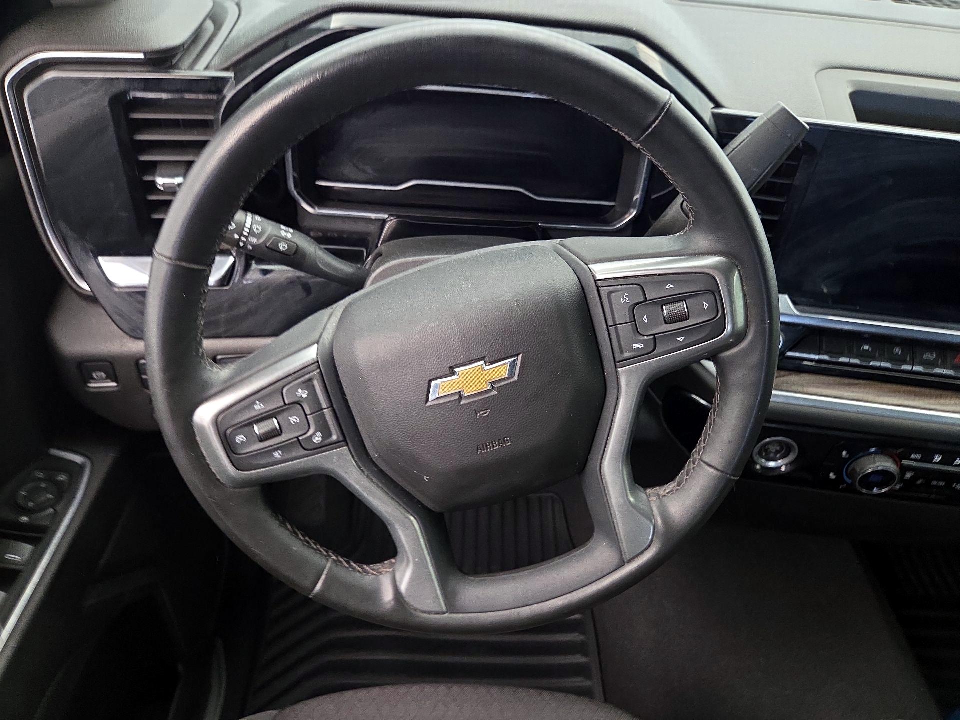 Thumbnail: 2023 Chevrolet Silverado 1500 - 10