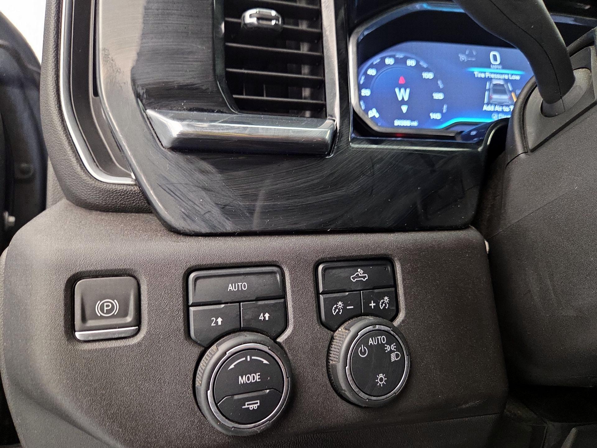 Thumbnail: 2023 Chevrolet Silverado 1500 - 13