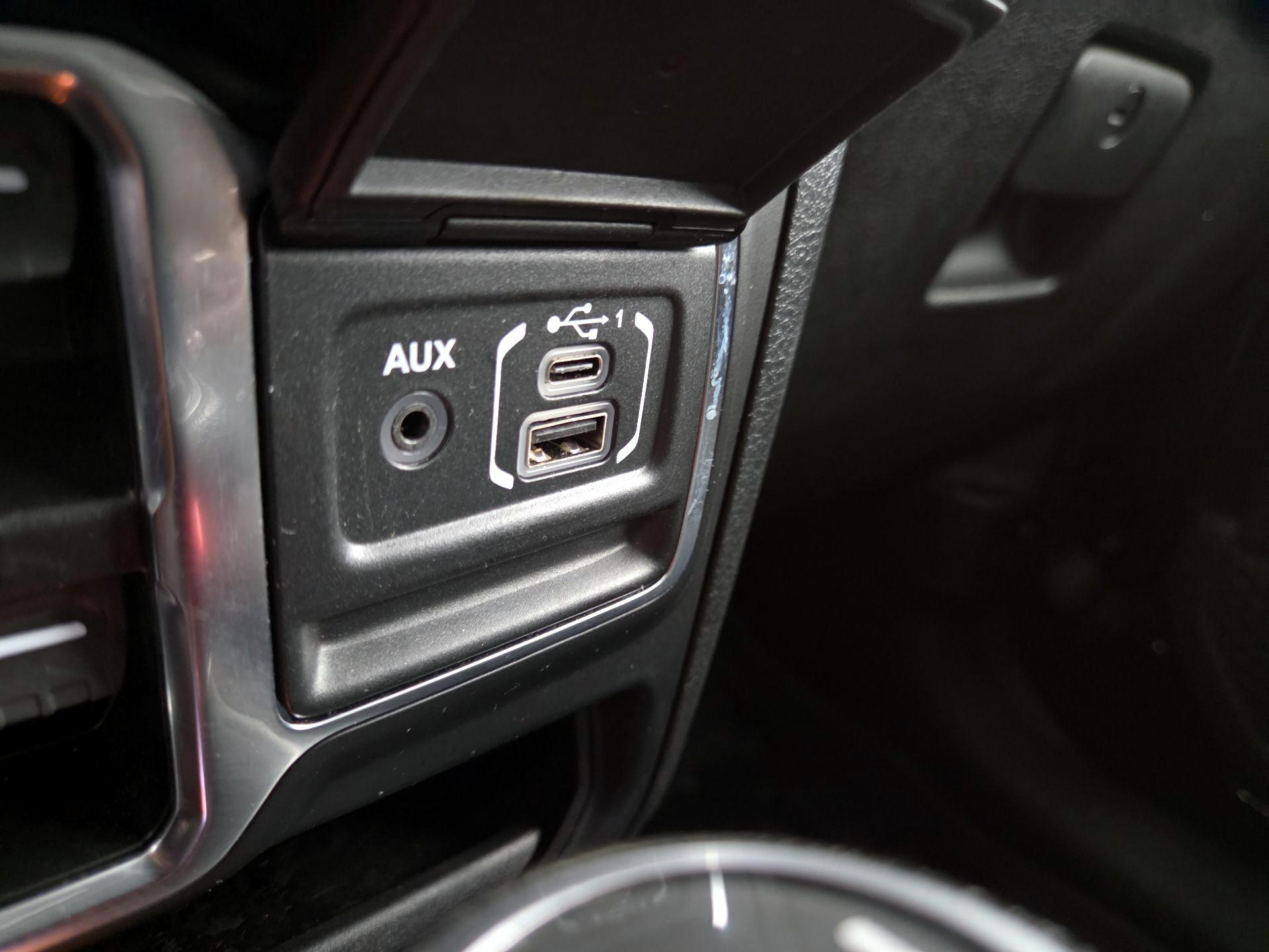 Thumbnail: 2024 Jeep Wrangler - 18