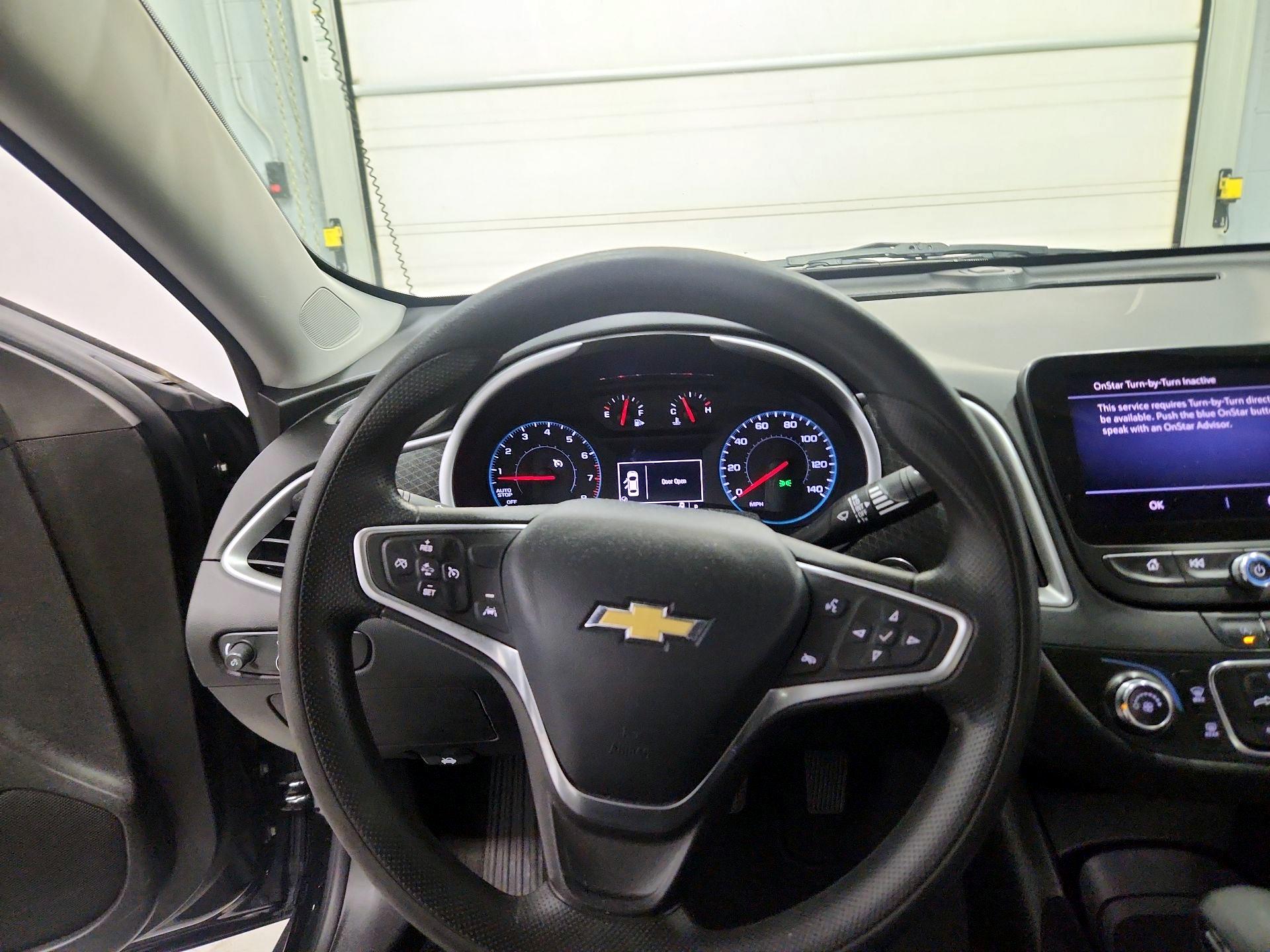 Thumbnail: 2023 Chevrolet Malibu - 10