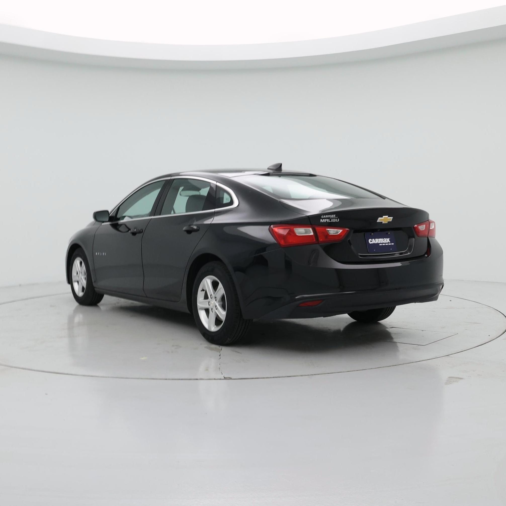 Thumbnail: 2023 Chevrolet Malibu - 2