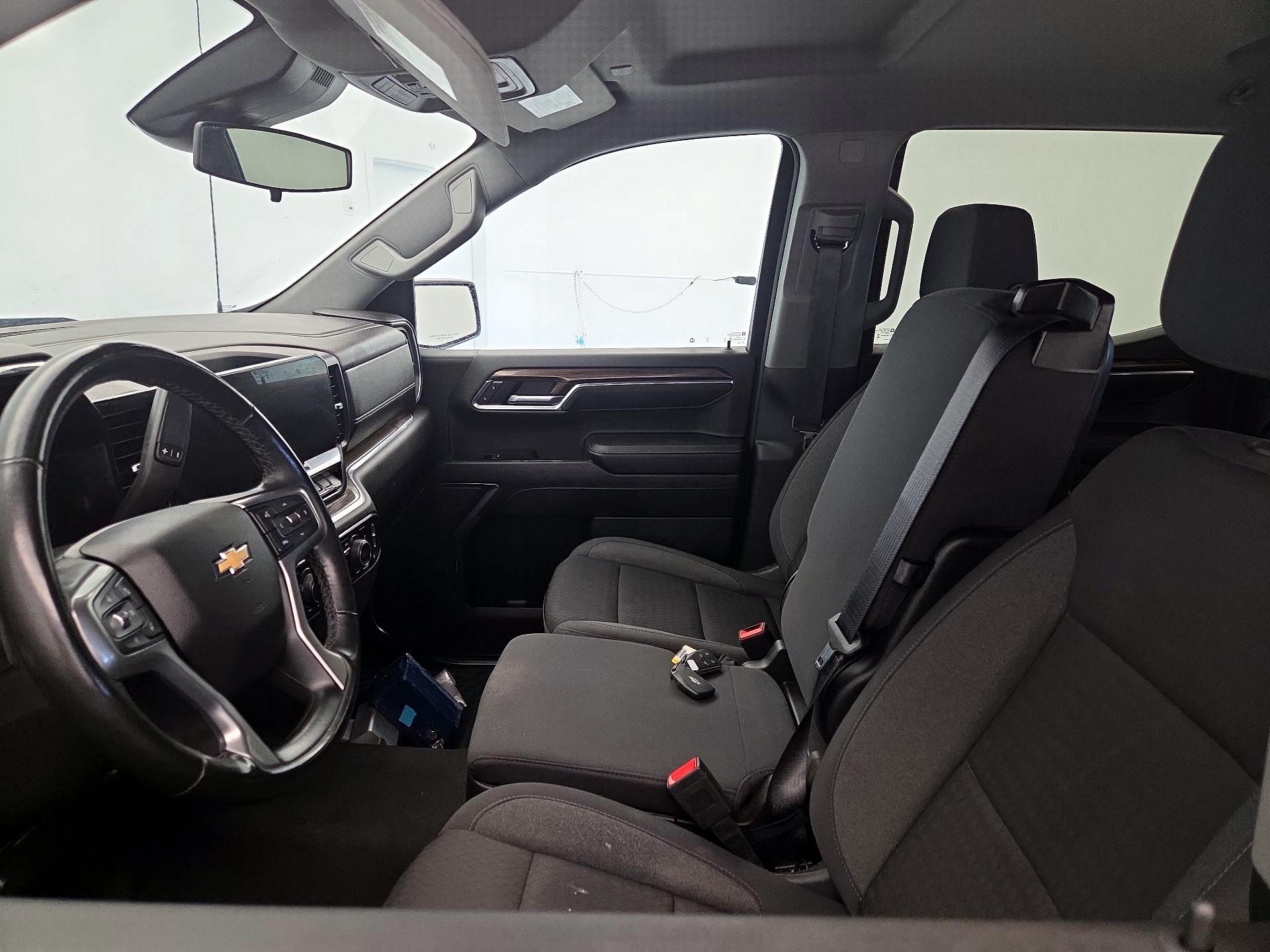 Thumbnail: 2024 Chevrolet Silverado 1500 - 11