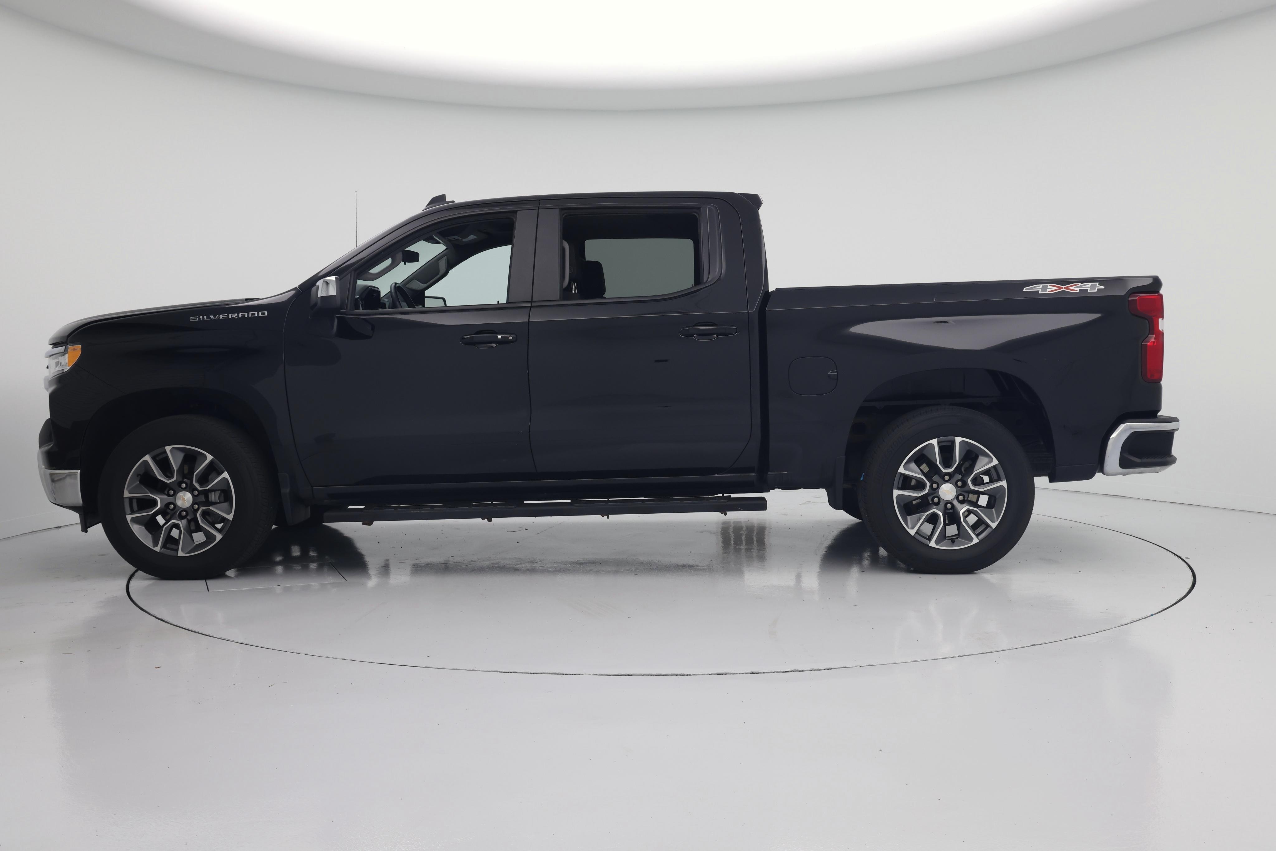 Thumbnail: 2024 Chevrolet Silverado 1500 - 3