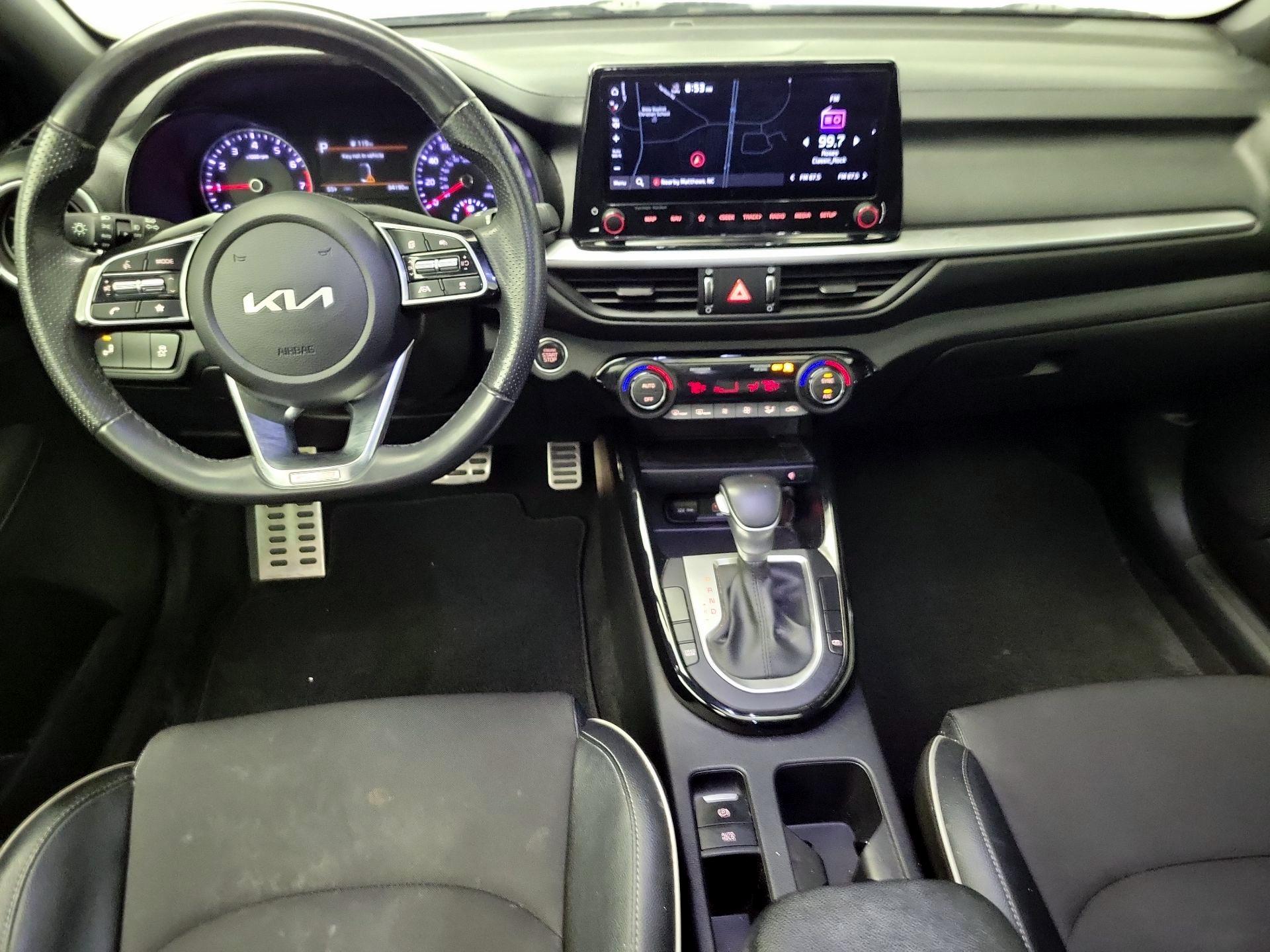 Thumbnail: 2023 Kia Forte - 9