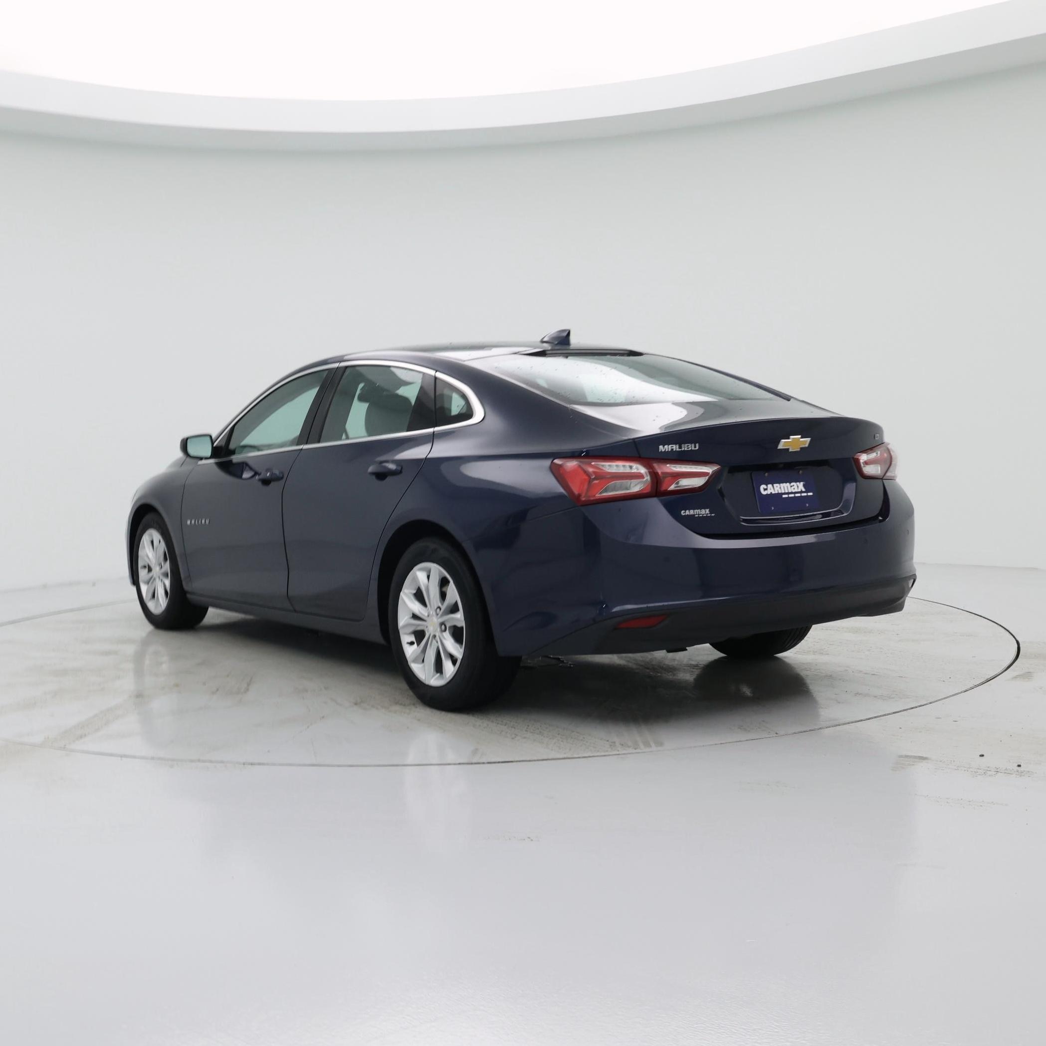 Thumbnail: 2022 Chevrolet Malibu - 2