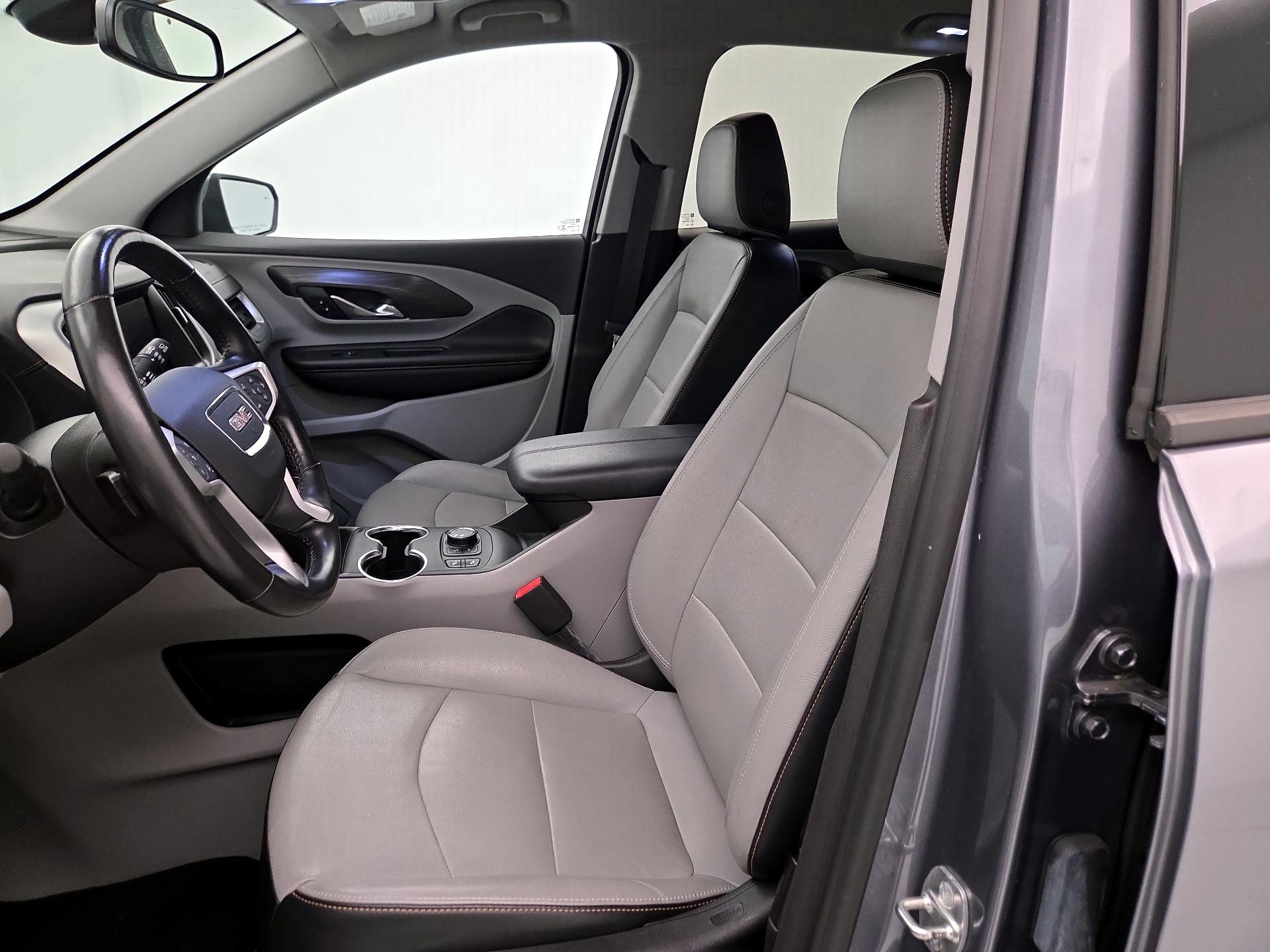 Thumbnail: 2020 GMC Terrain - 11