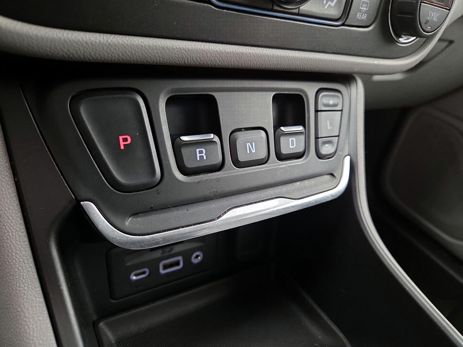 Thumbnail: 2020 GMC Terrain - 17