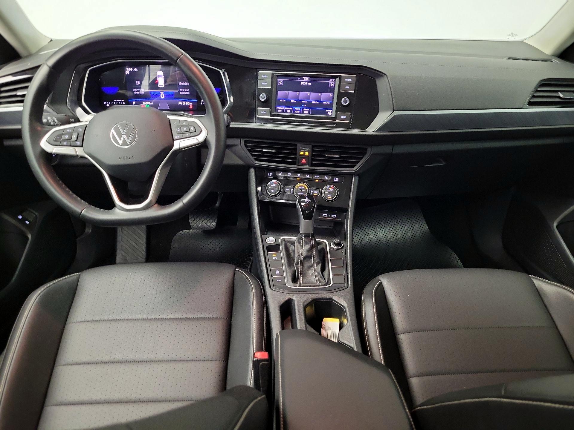 Thumbnail: 2024 Volkswagen Jetta - 9