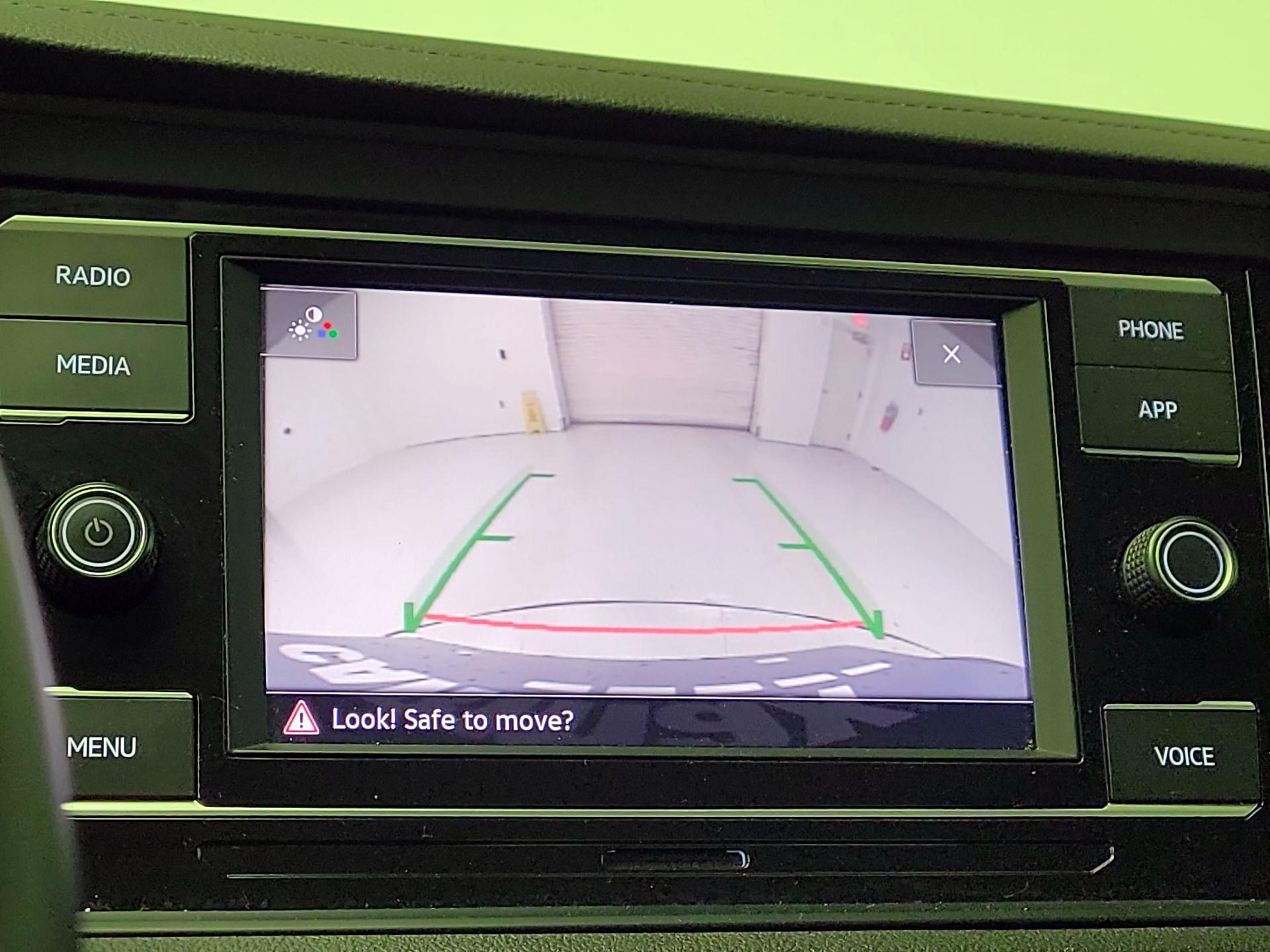 Thumbnail: 2024 Volkswagen Jetta - 14