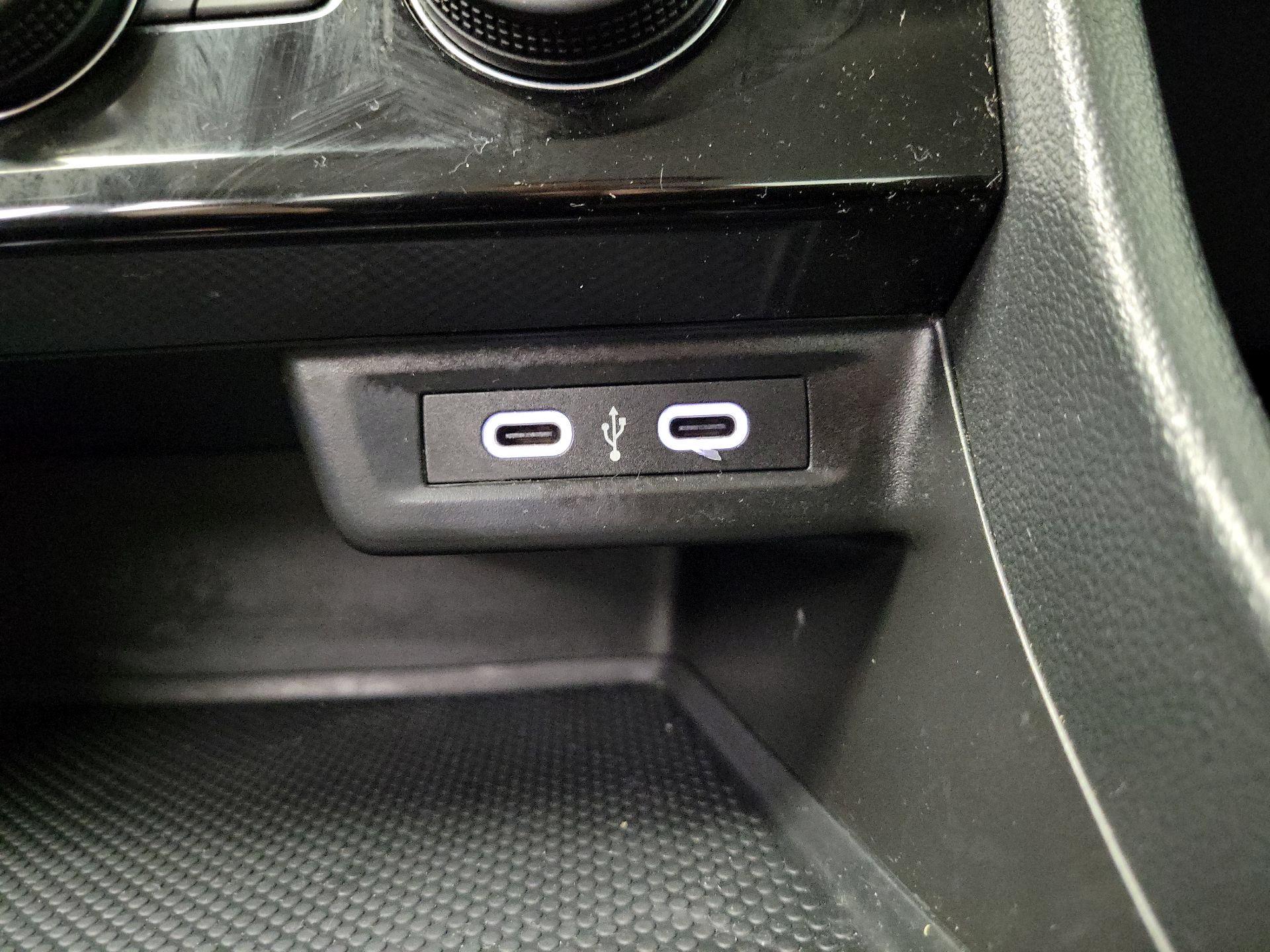 Thumbnail: 2024 Volkswagen Jetta - 18