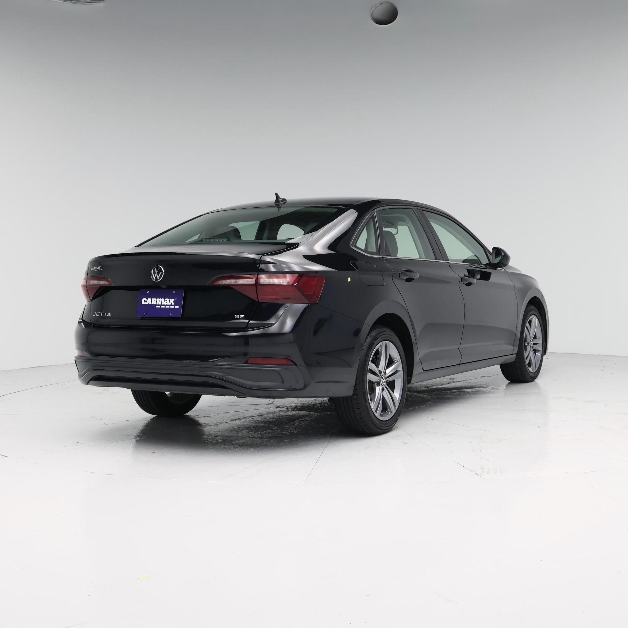 Thumbnail: 2024 Volkswagen Jetta - 8