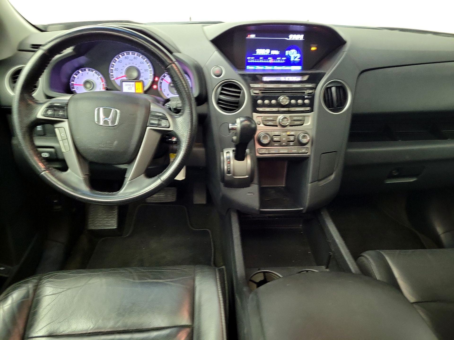 Thumbnail: 2015 Honda Pilot - 9