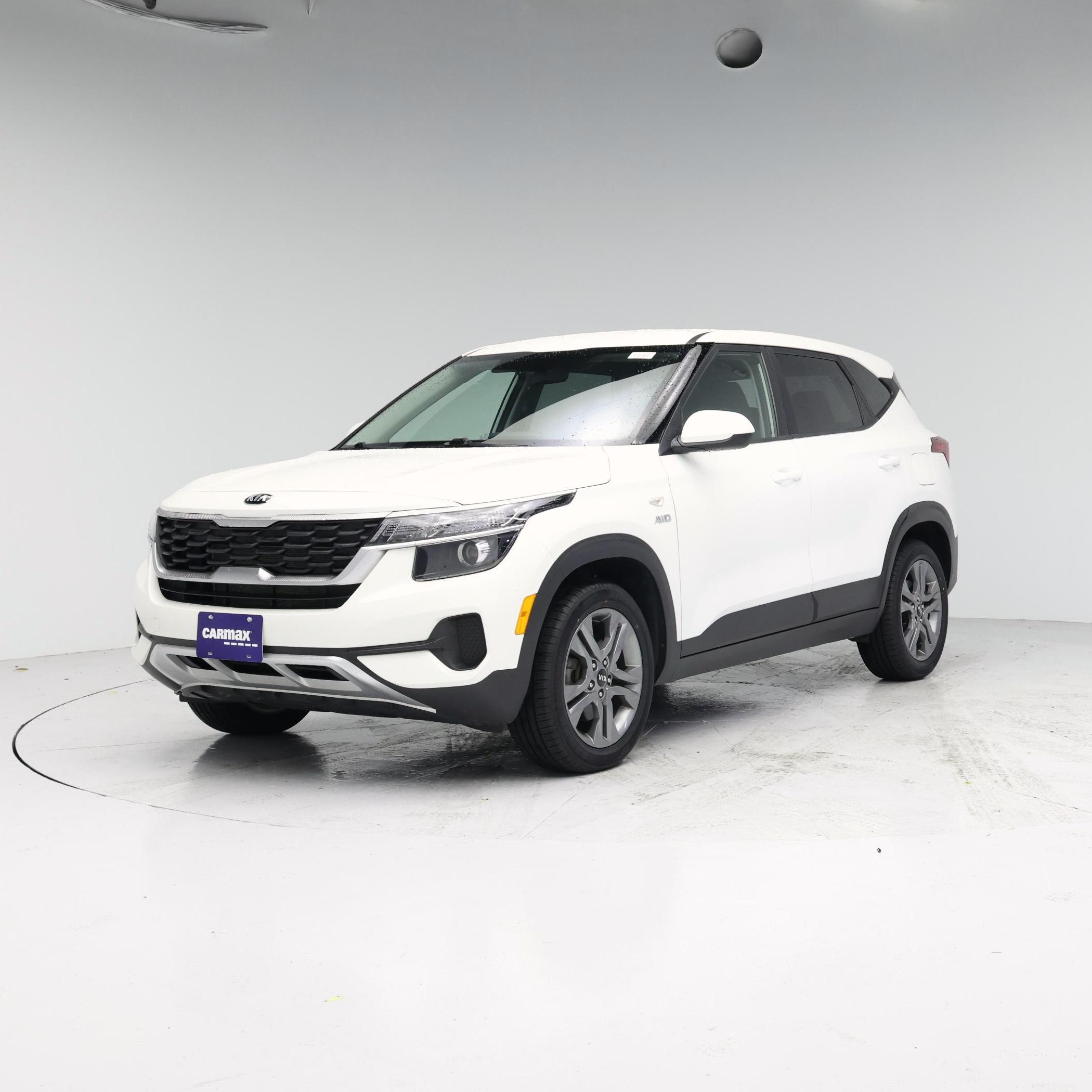 Thumbnail: 2021 Kia Seltos - 4