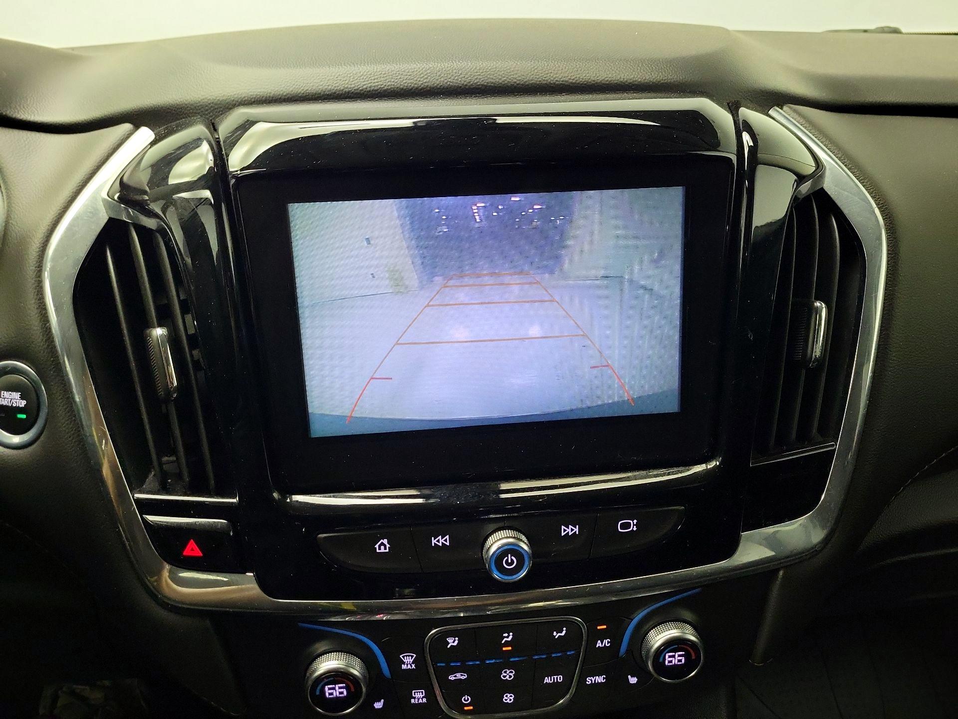 Thumbnail: 2019 Chevrolet Traverse - 15