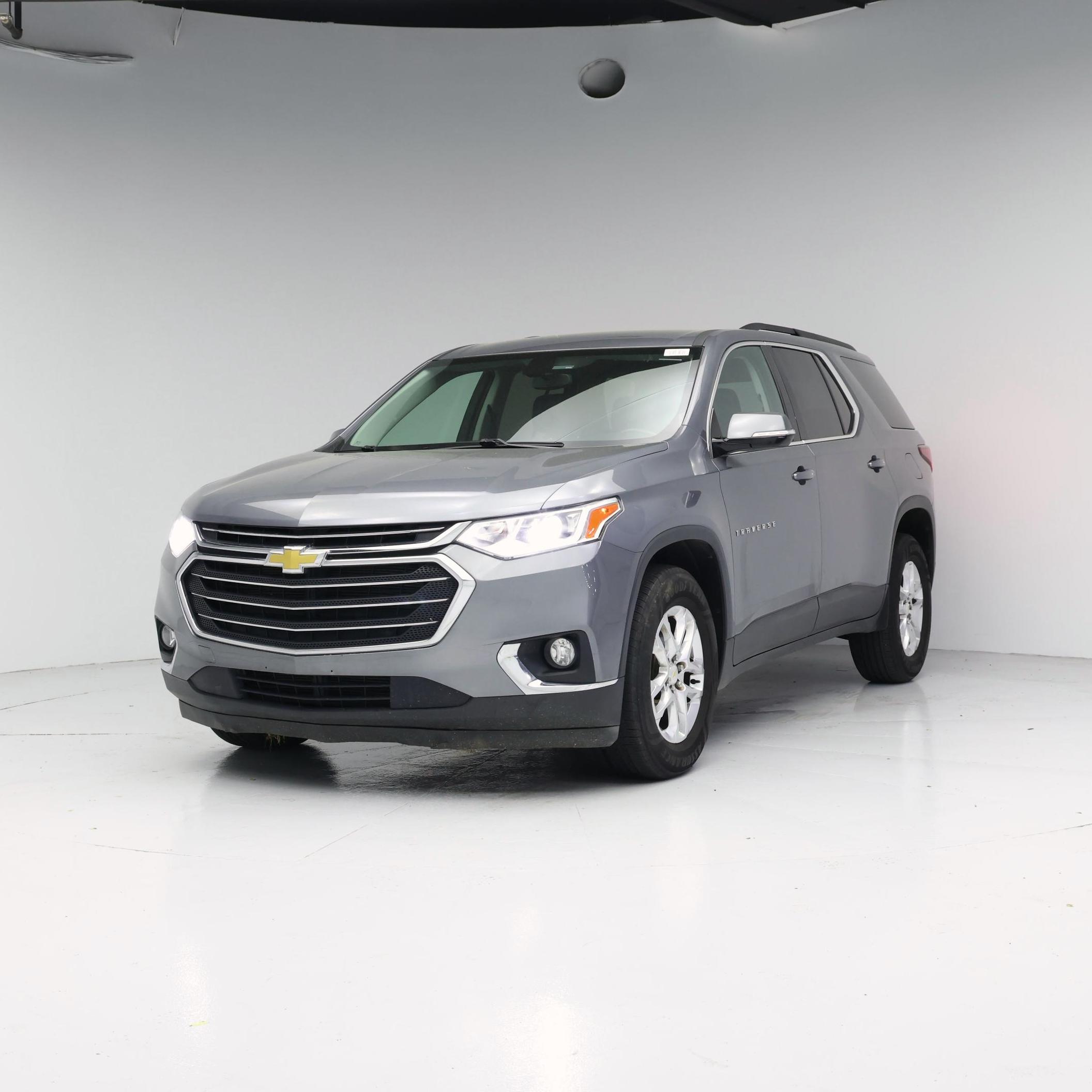 Thumbnail: 2019 Chevrolet Traverse - 4