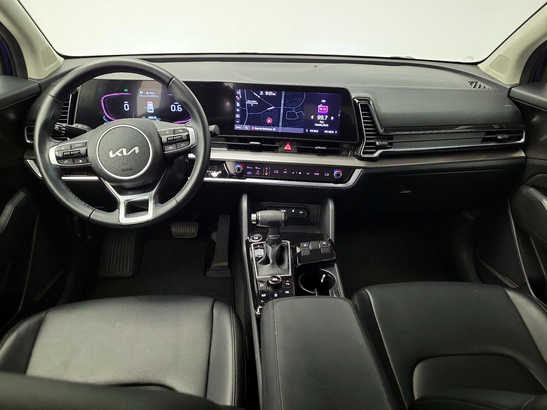 Thumbnail: 2023 Kia Sportage - 9
