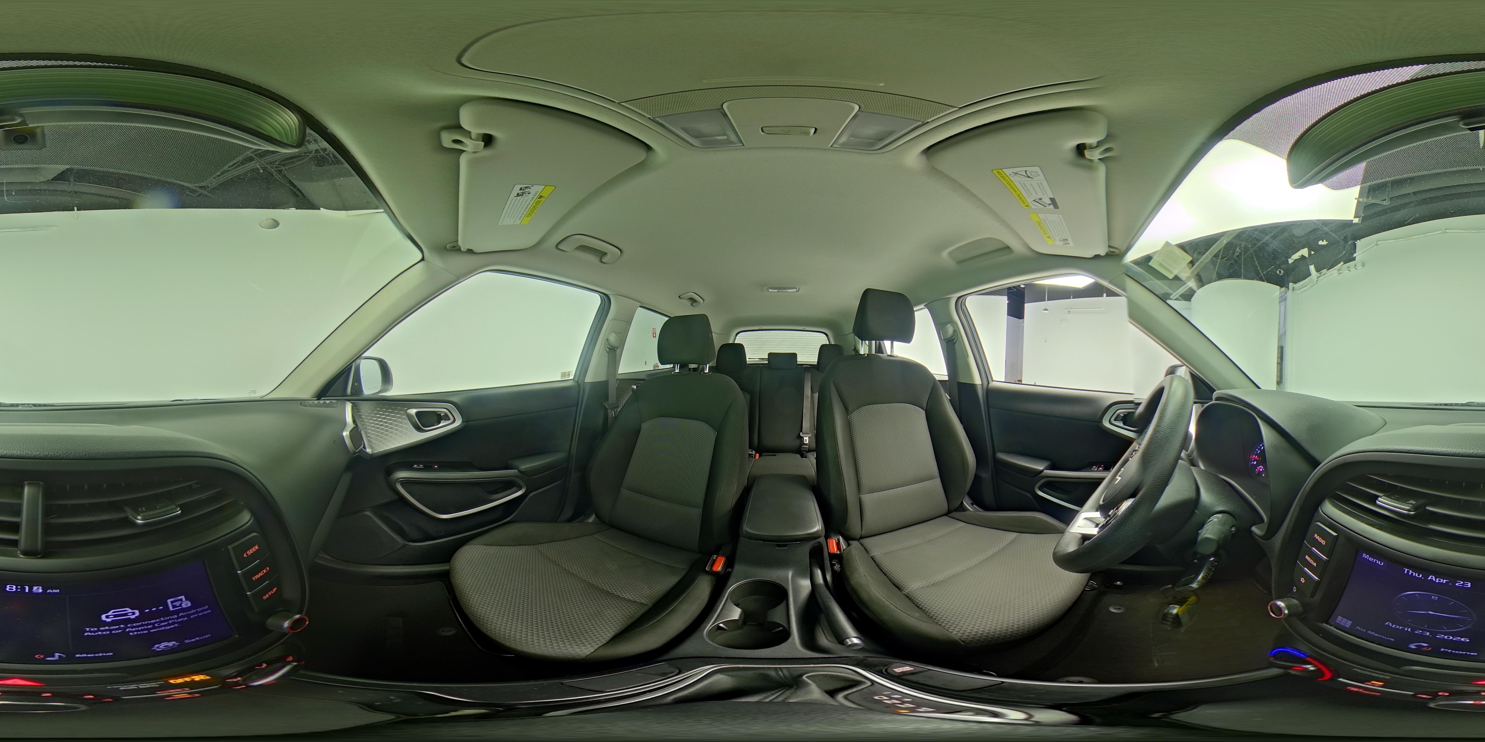 2022 Kia Soul LX - Photo 23