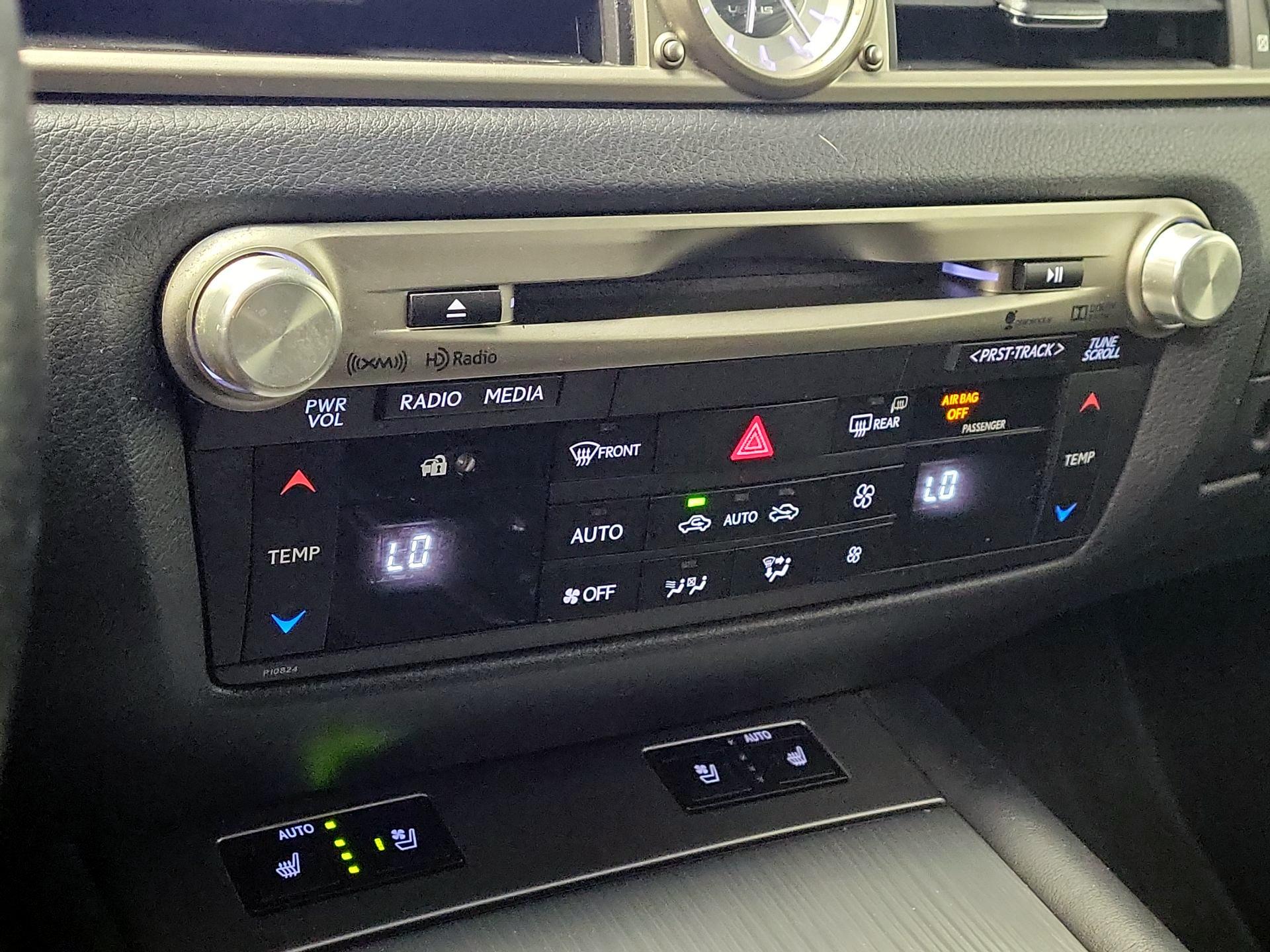 Thumbnail: 2015 Lexus GS - 16