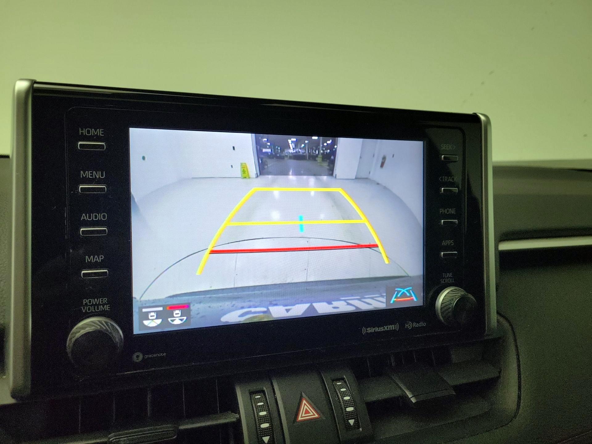 Thumbnail: 2020 Toyota RAV4 - 14