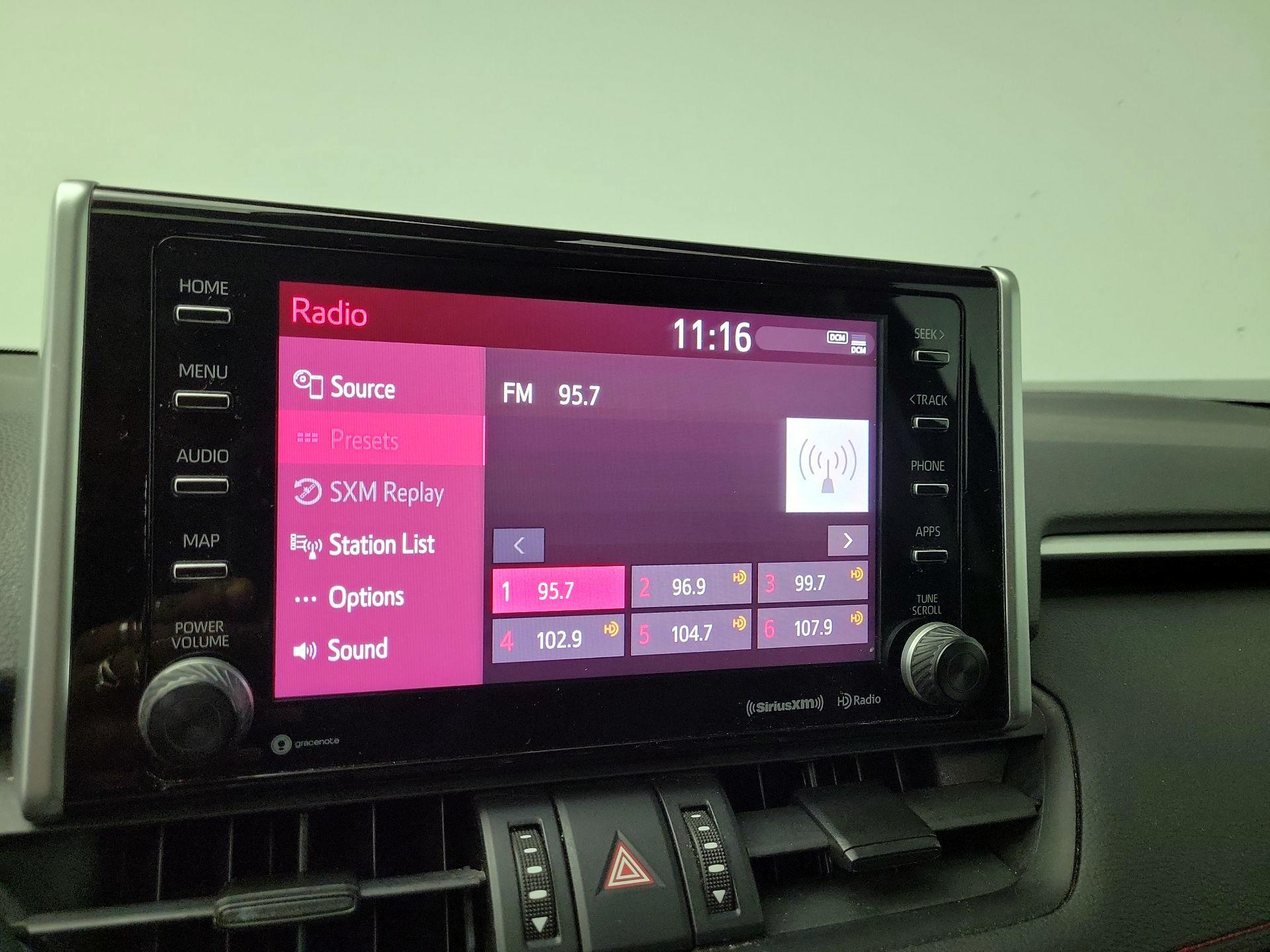 Thumbnail: 2020 Toyota RAV4 - 15