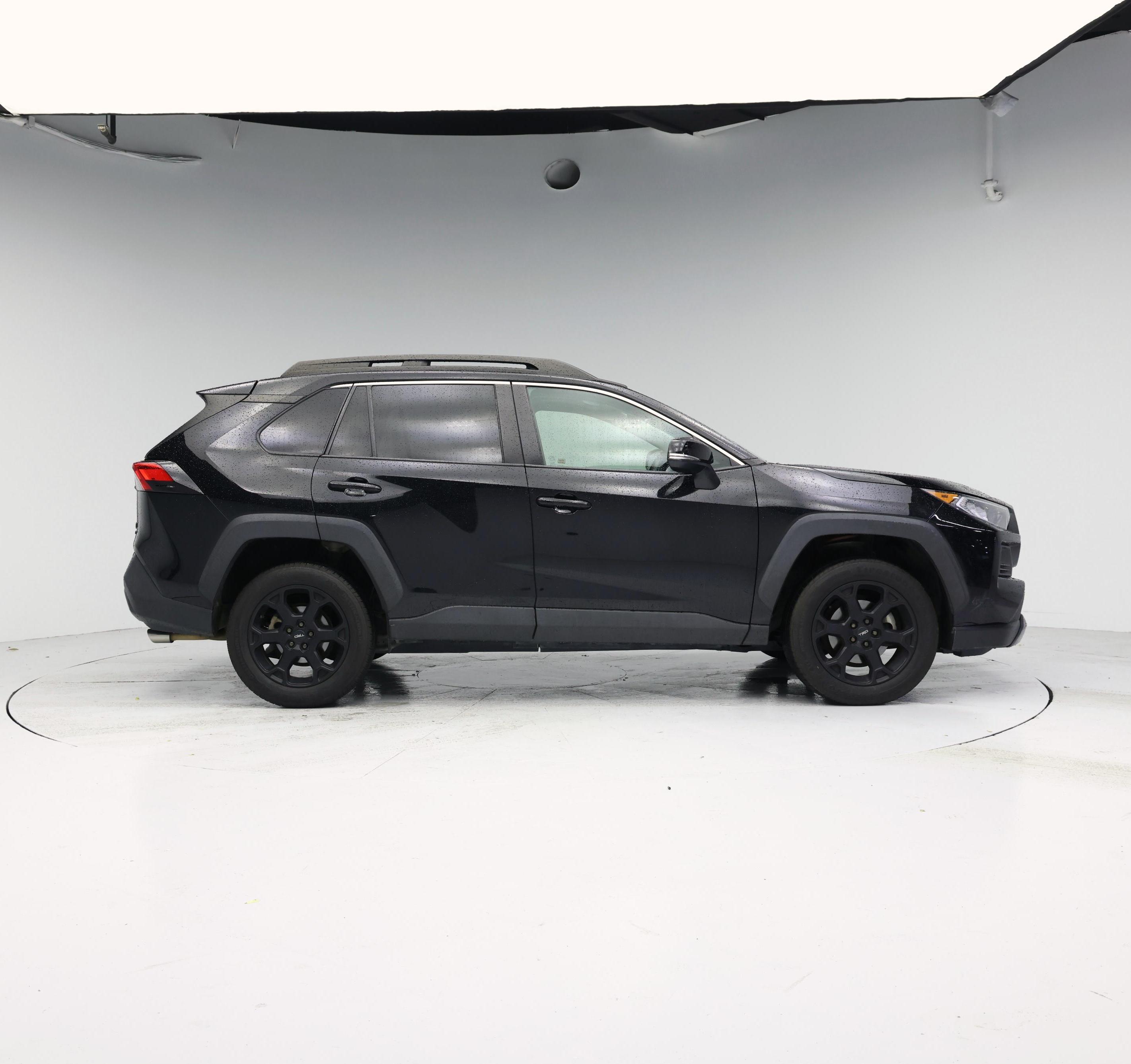 Thumbnail: 2020 Toyota RAV4 - 7