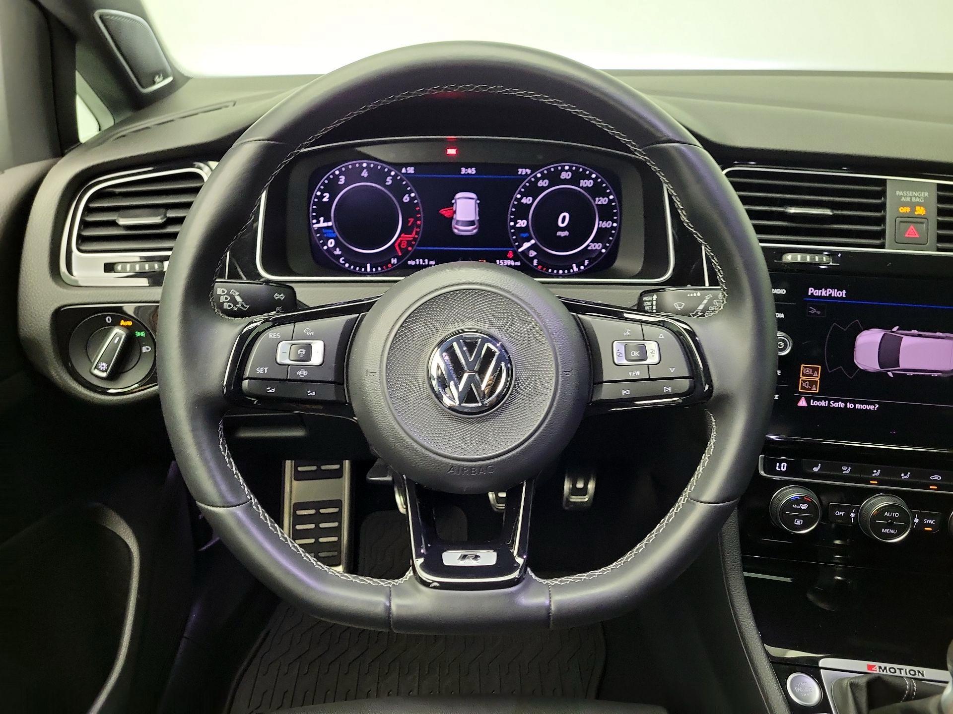 Thumbnail: 2019 Volkswagen Golf - 10